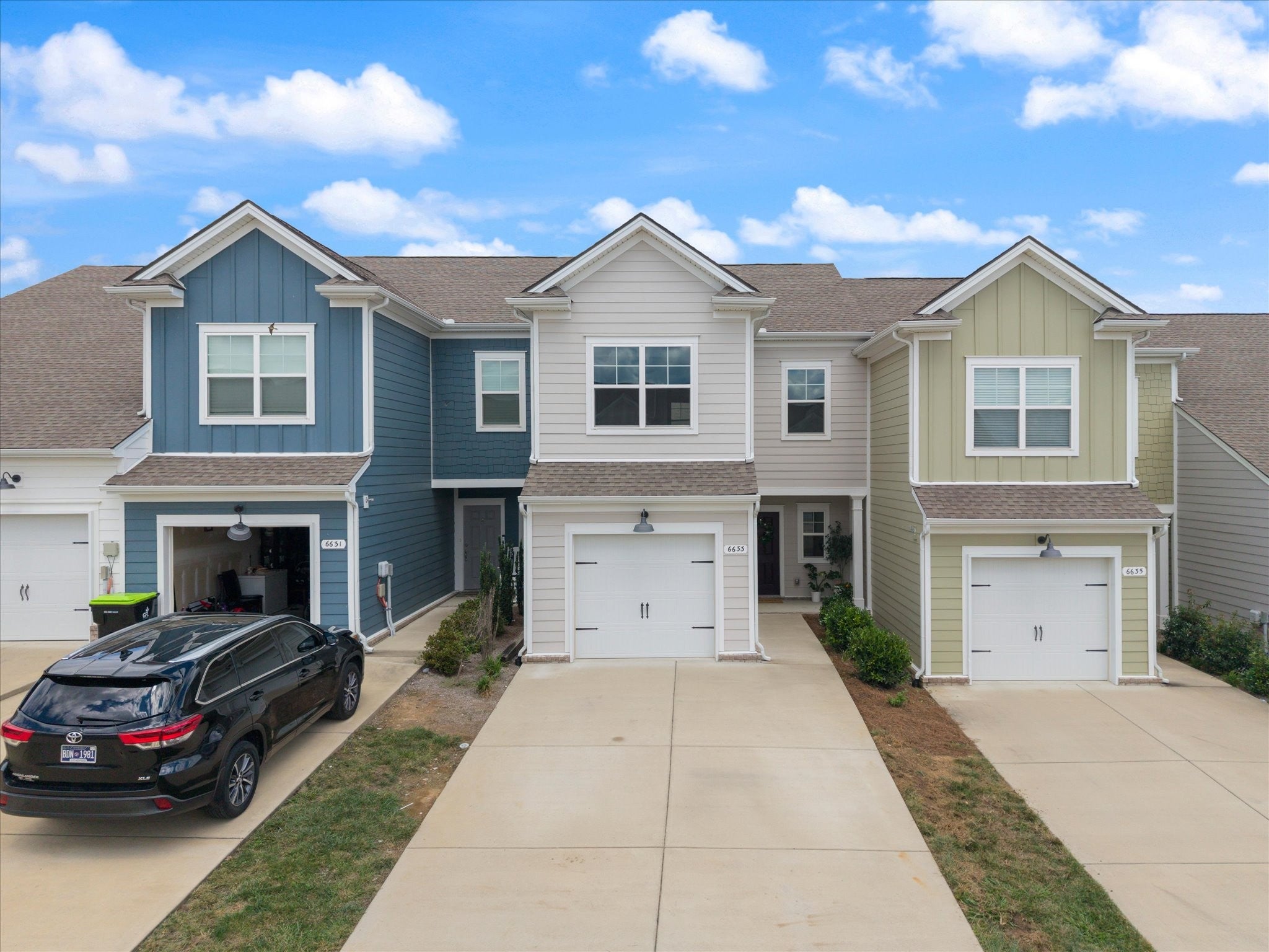 6633 Hanworth Trce