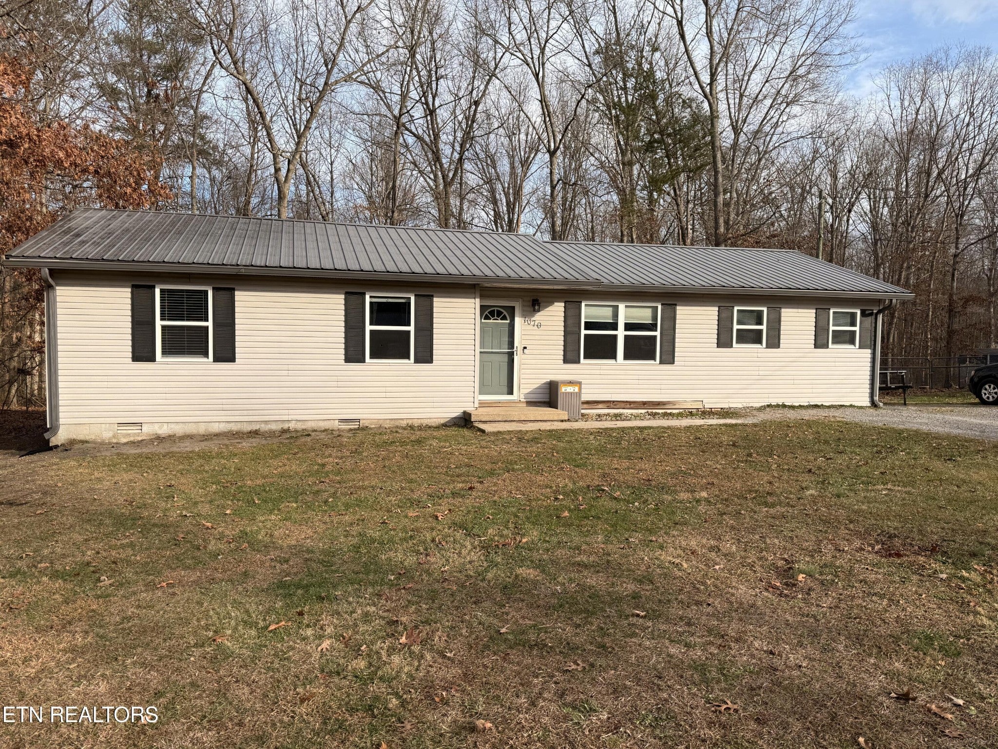 1070 N Shady Lane Loop