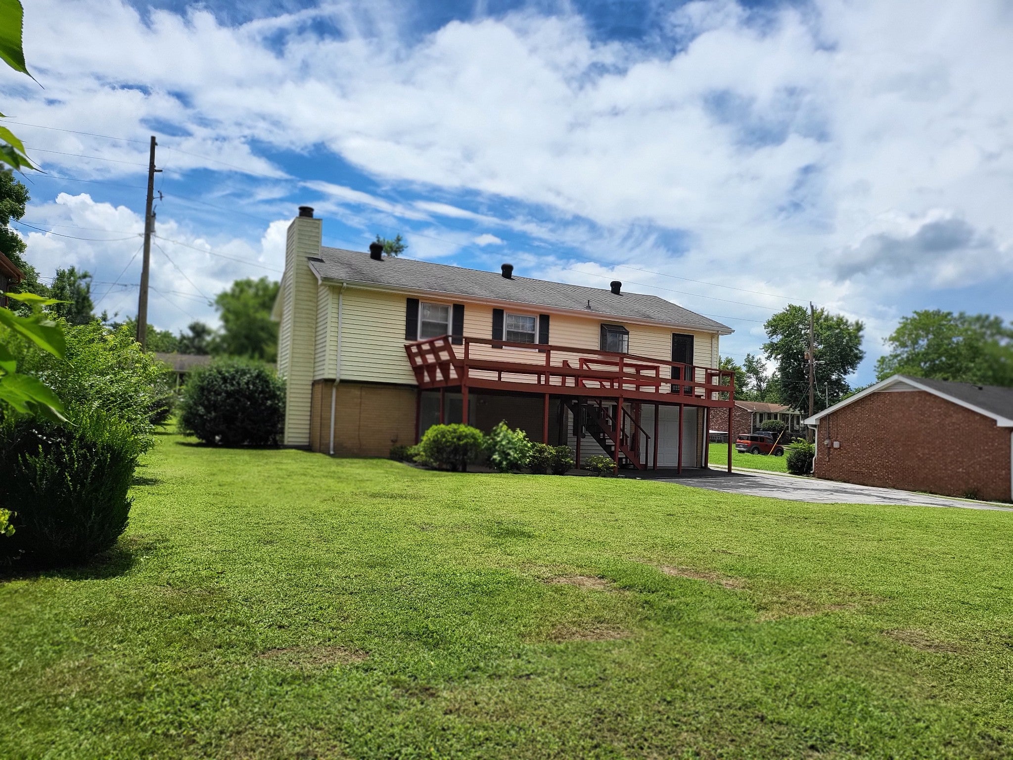 629 Dutchmans Dr