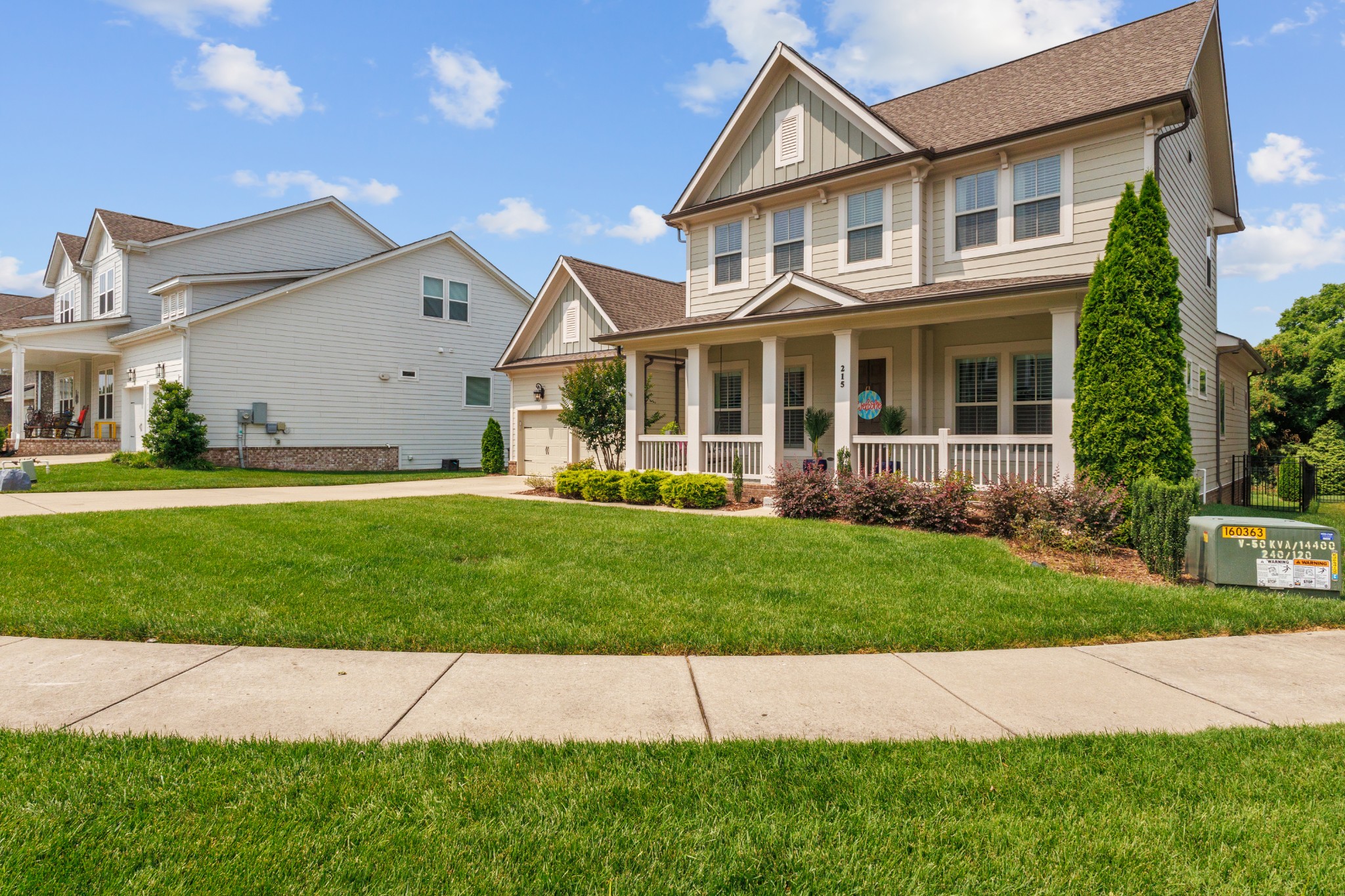 215 Catalina Way