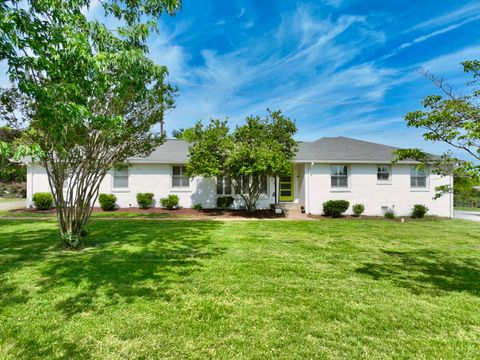 5141 Regent Dr Nashville TN 37220