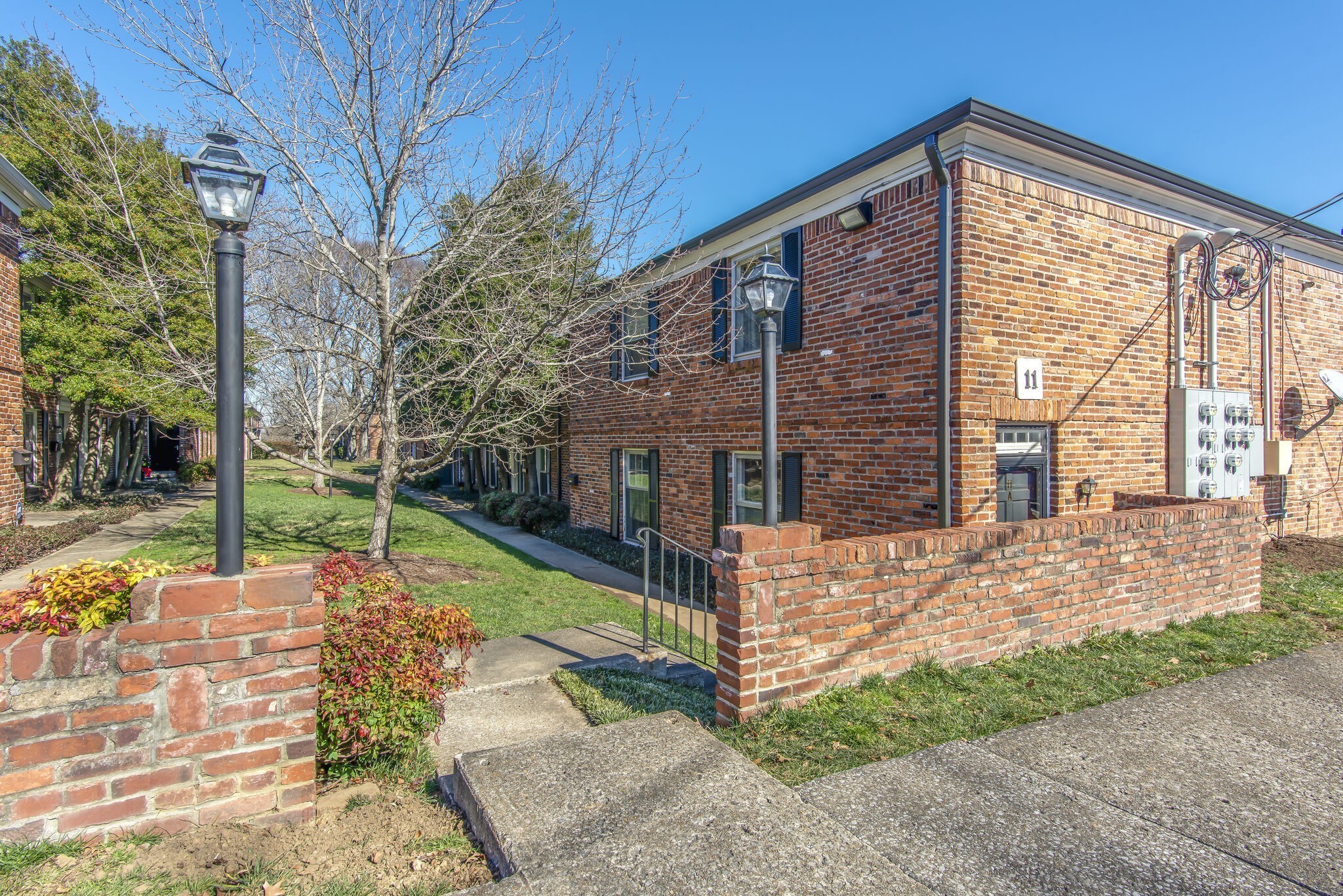 5025 Hillsboro Pike 11E