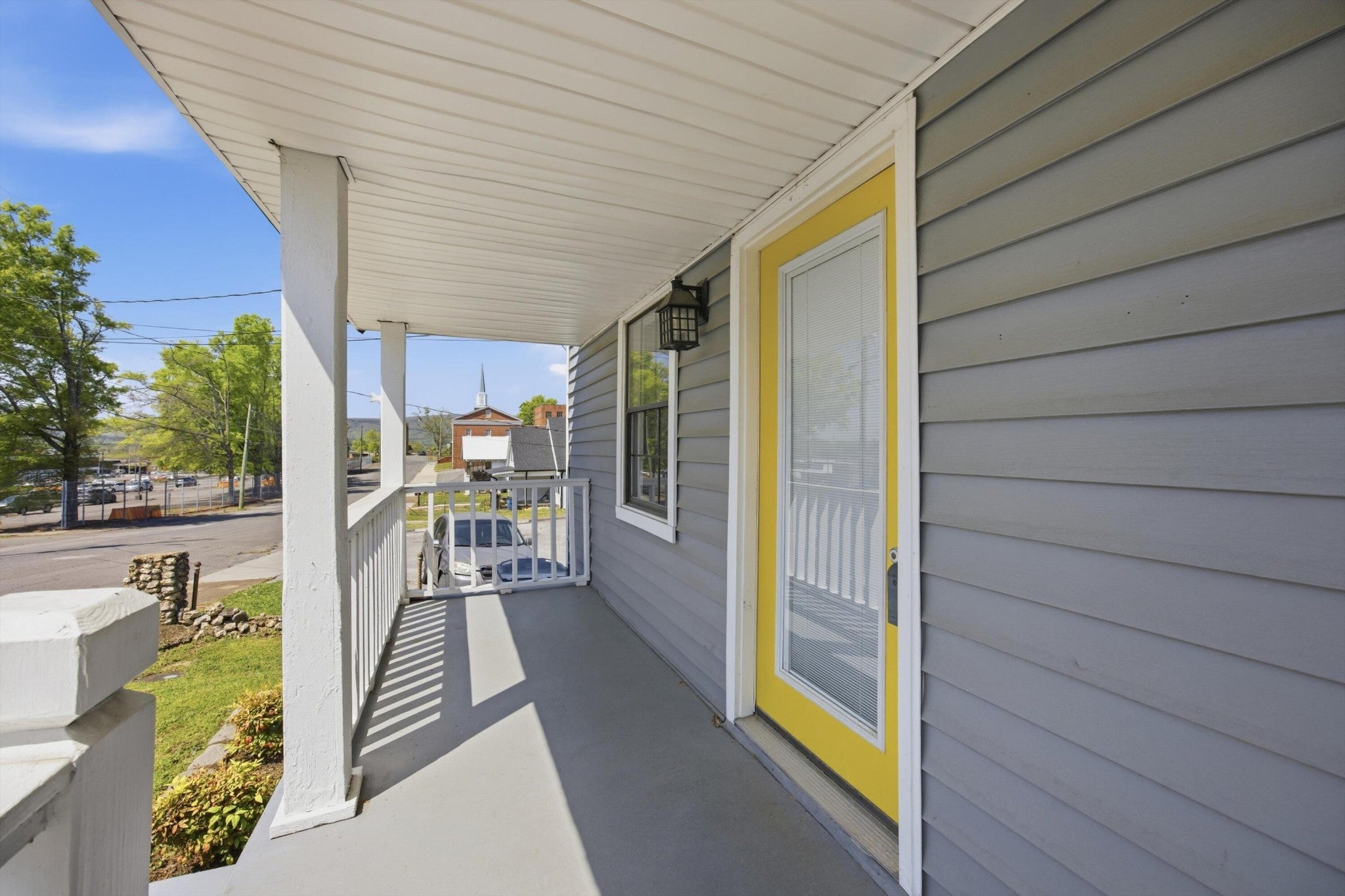 302 E Gordon Avenue