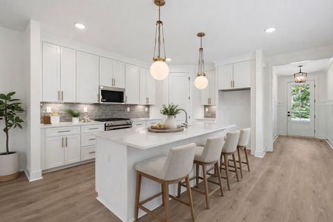 669A Westboro Dr Nashville TN 37209