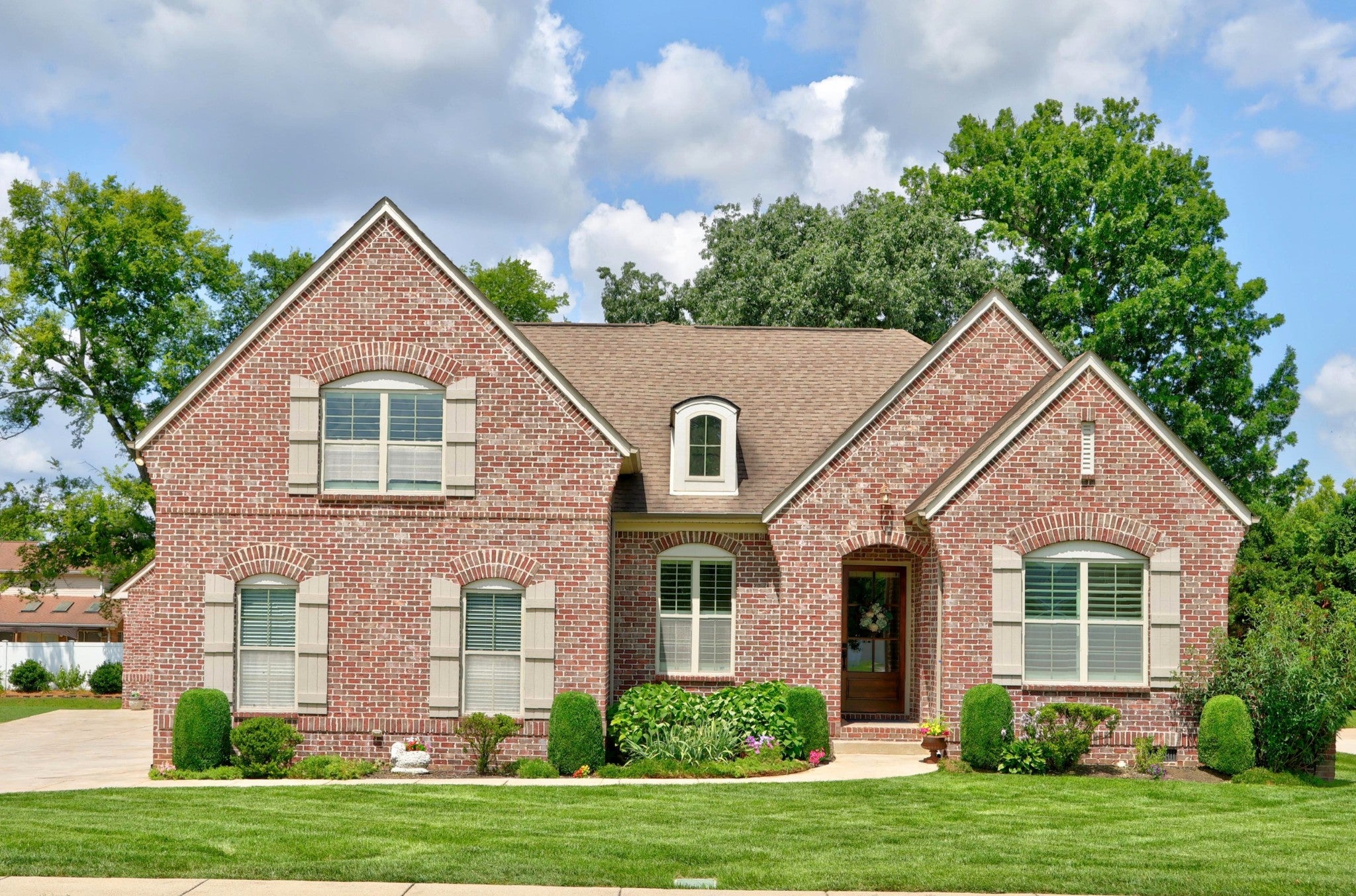2727 Wynthrope Hall Dr