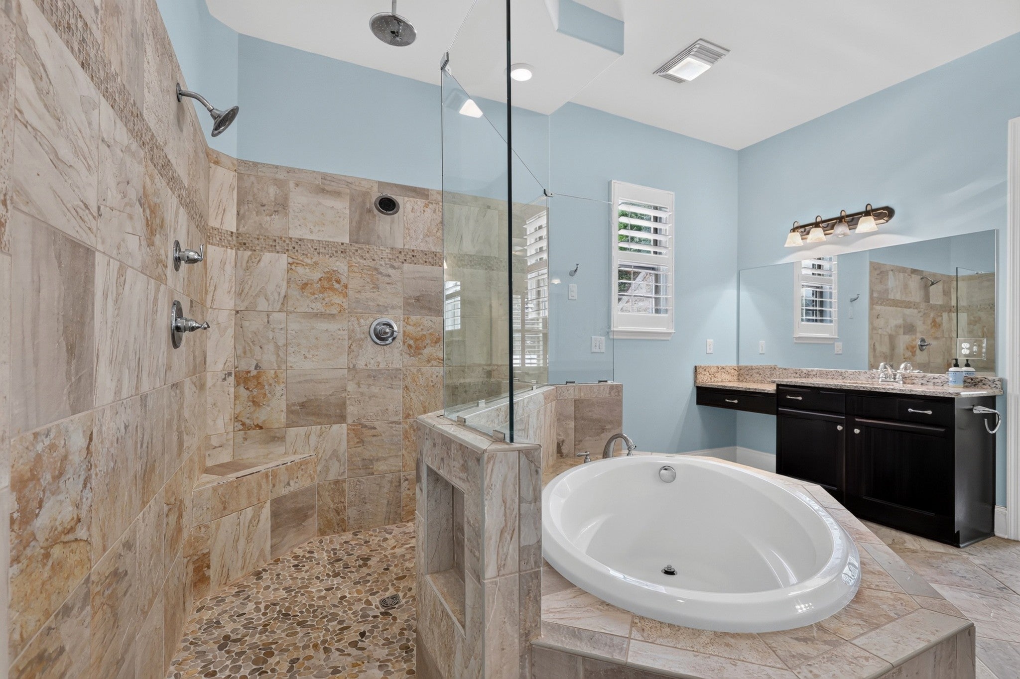 2727 Wynthrope Hall Dr