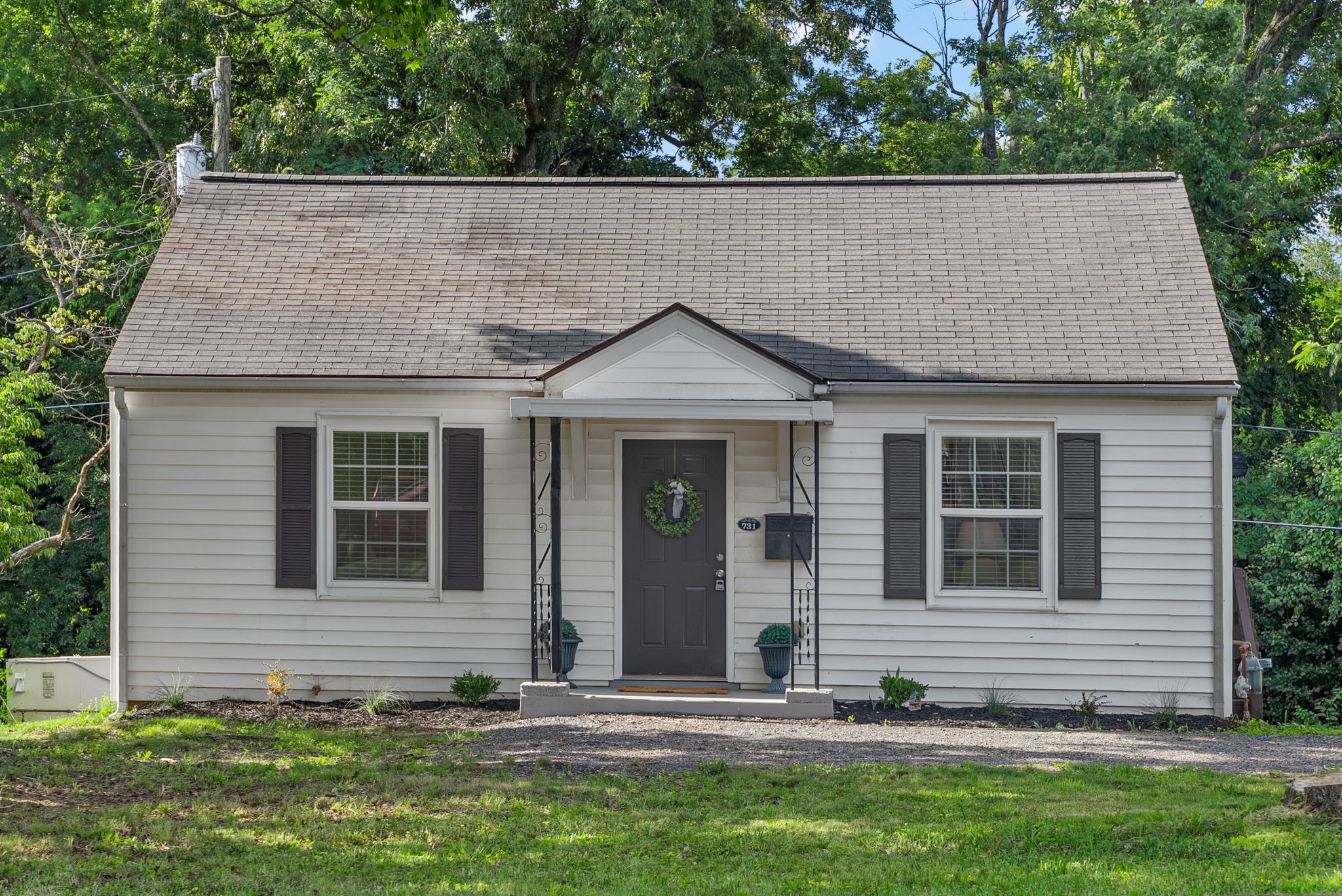731 Woodmont Blvd