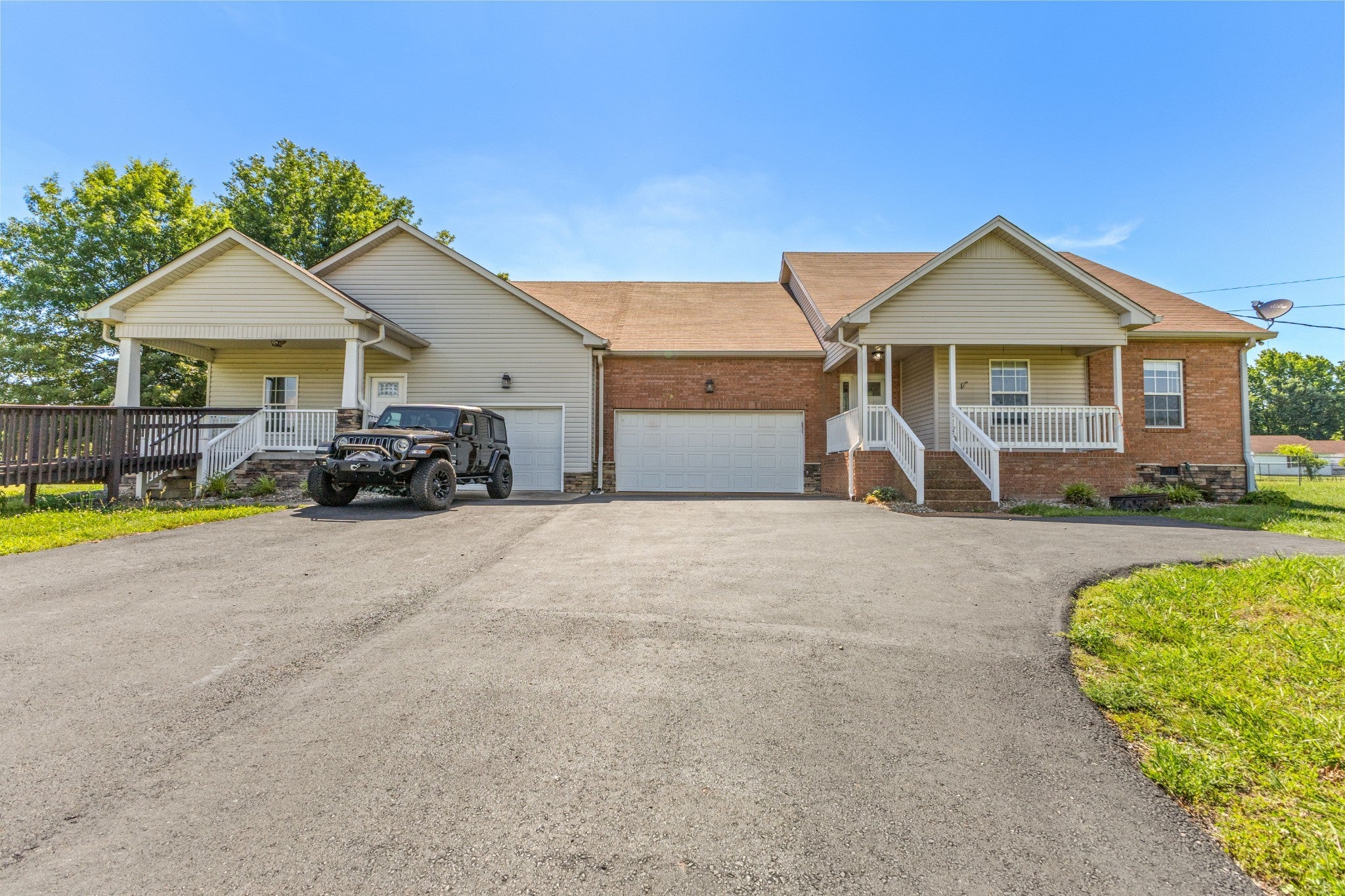 listing at 1010 Jacobs Valley Rd, Joelton