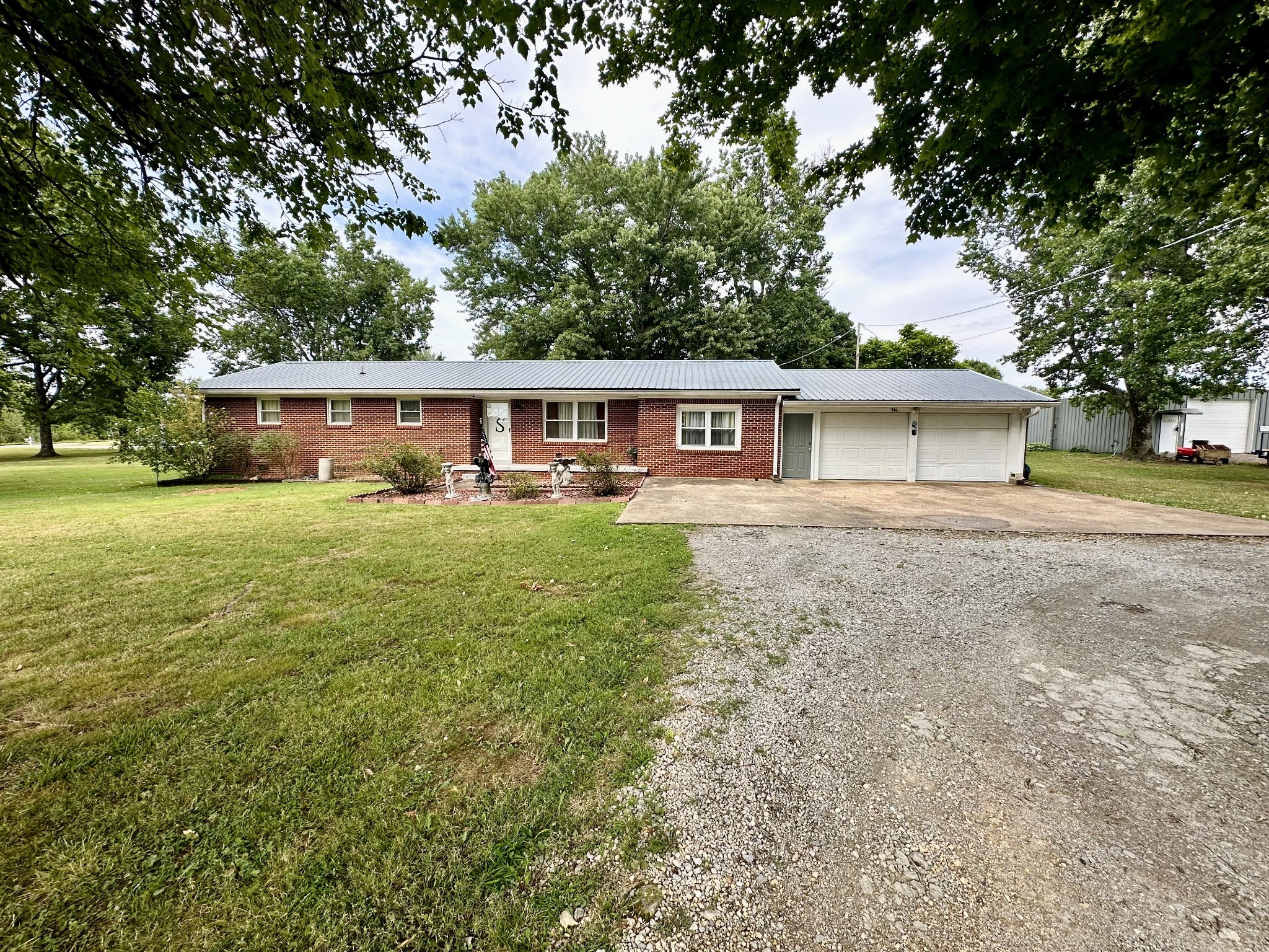 Middle Tennessee Properties 2 946 Monument Rd