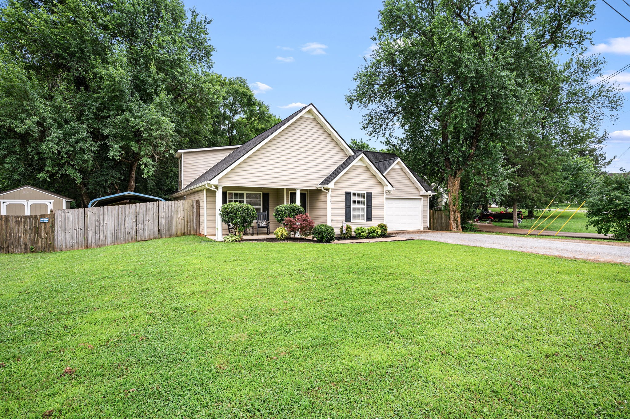 4217 Nandina Ct