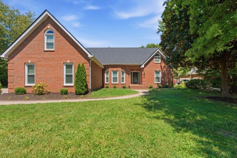 Photo of 1622 Buckingham Dr, Murfreesboro, TN 37129 (MLS # 3518799)