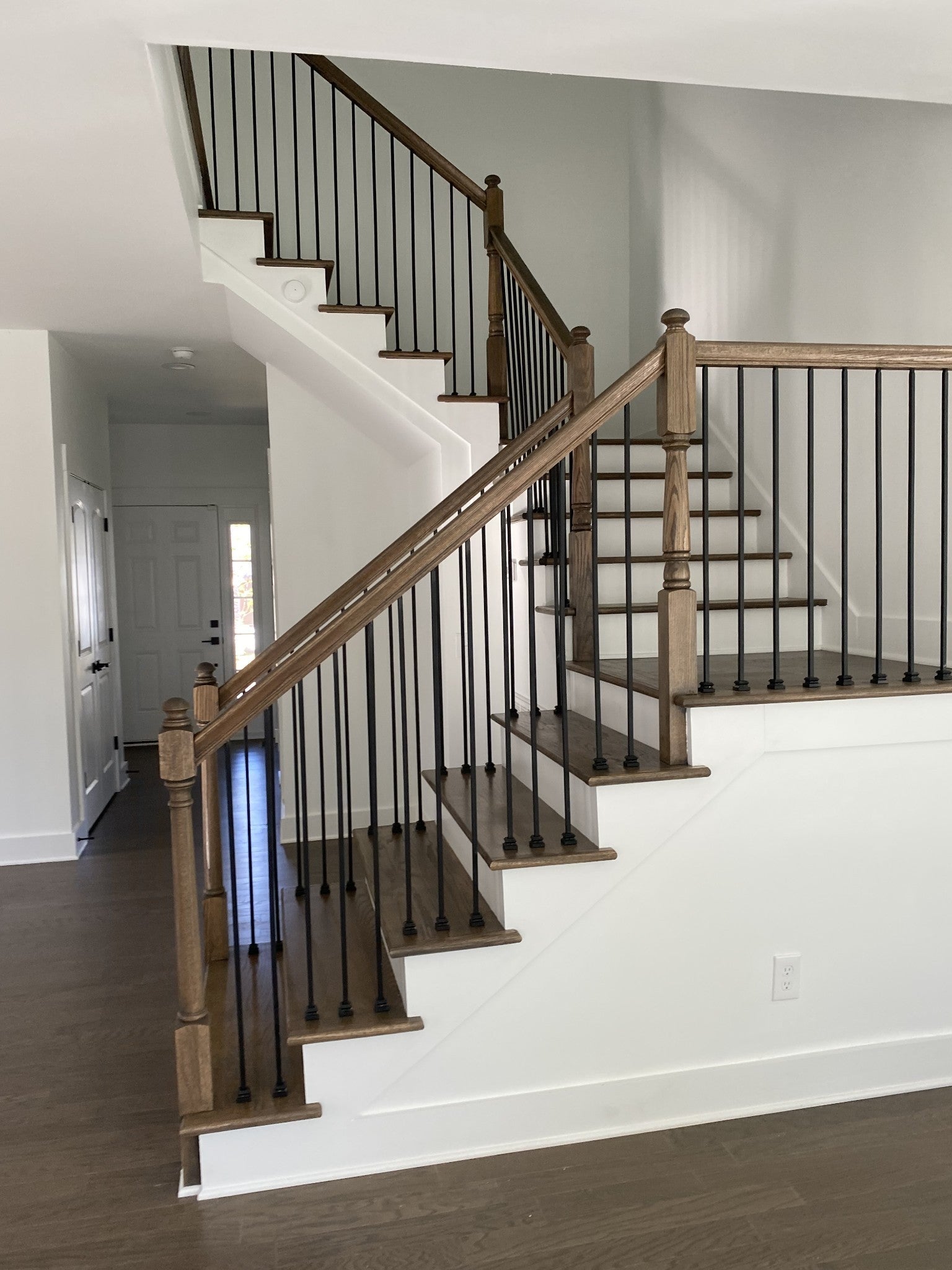 2409 Alameda St
