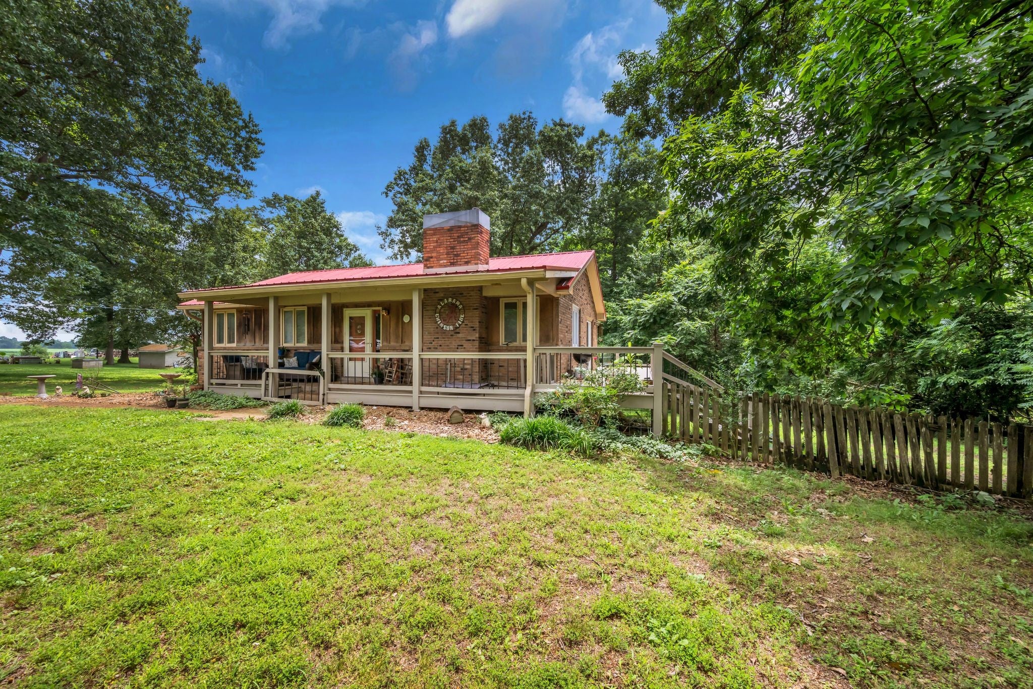 830 Hadley Rd