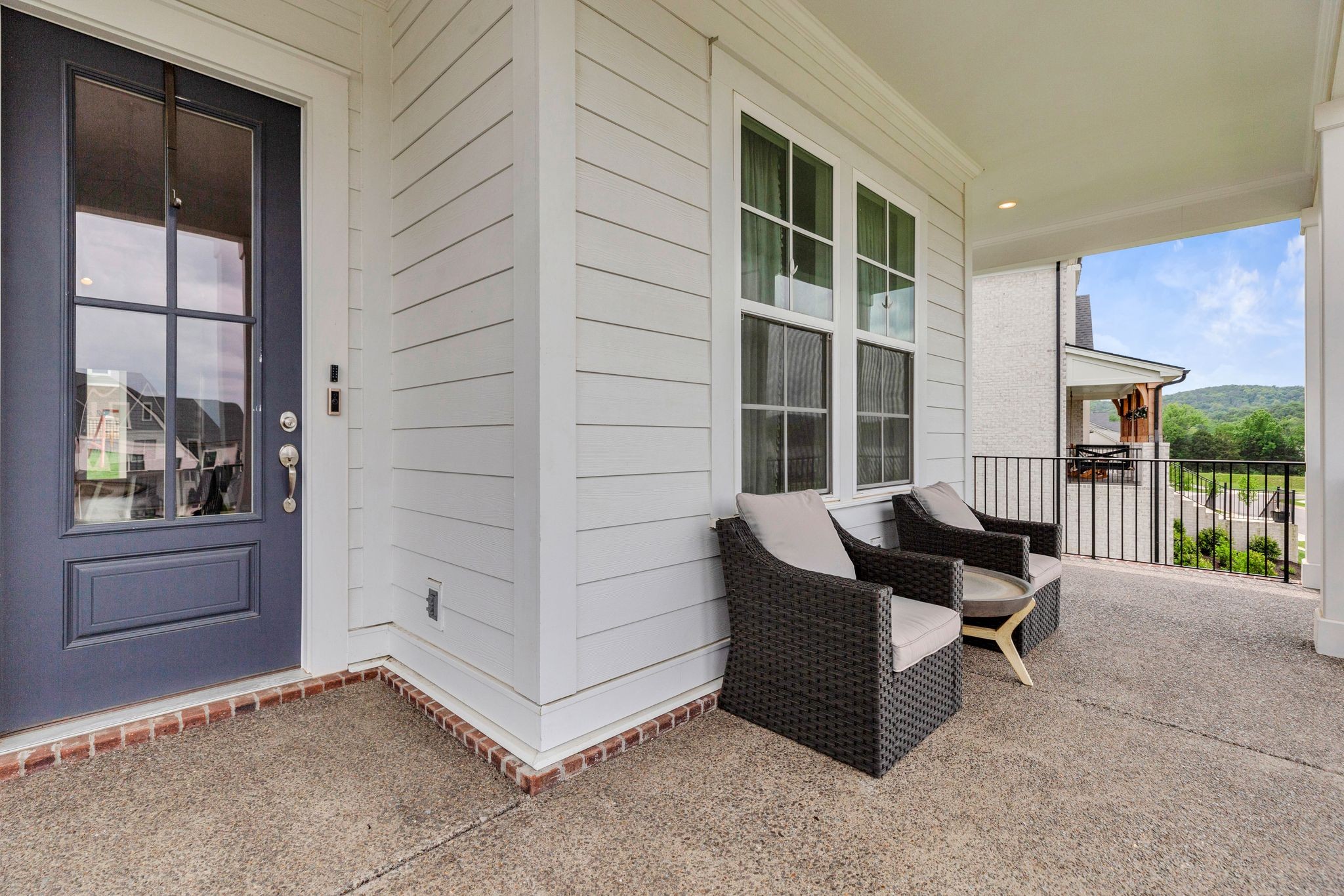 1109 Angela Ann Ct