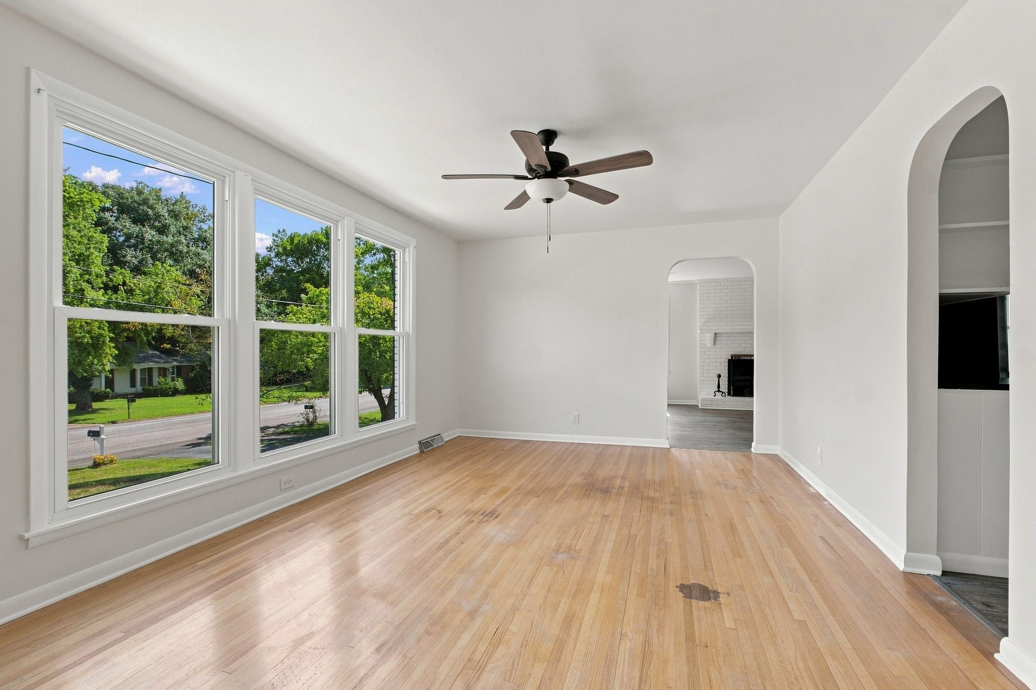 609 Harpeth Pkwy E
