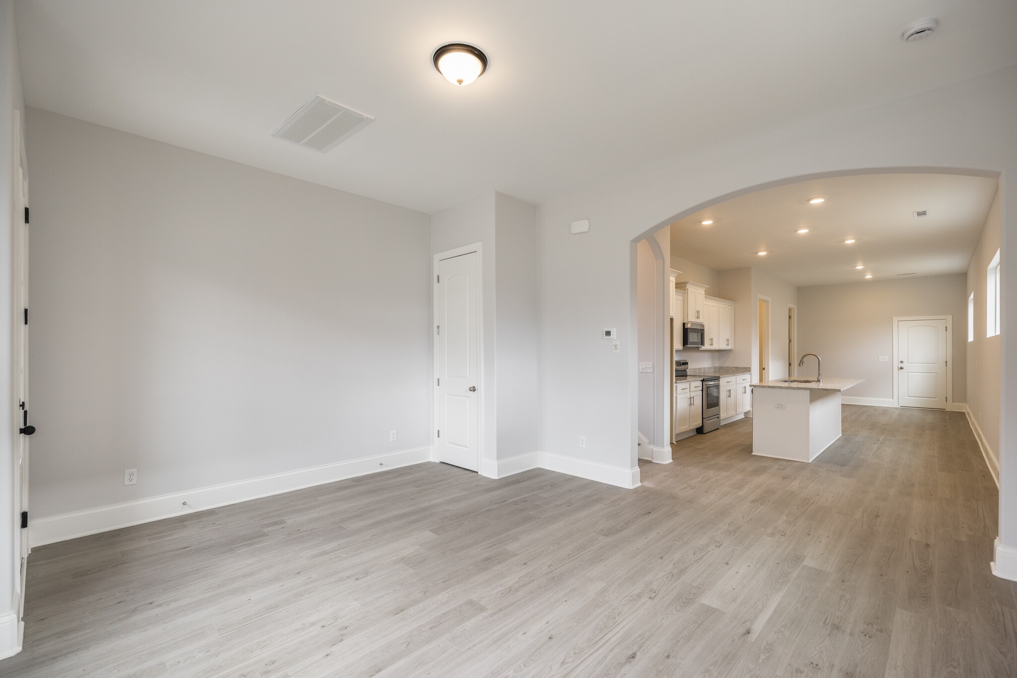 158 Oasis Dr
