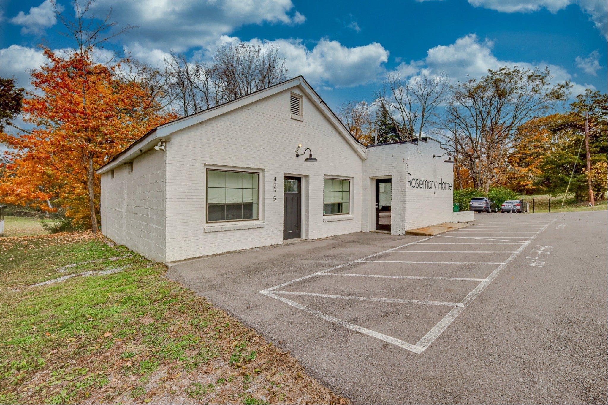 listing at 4275 Central Pike, Hermitage