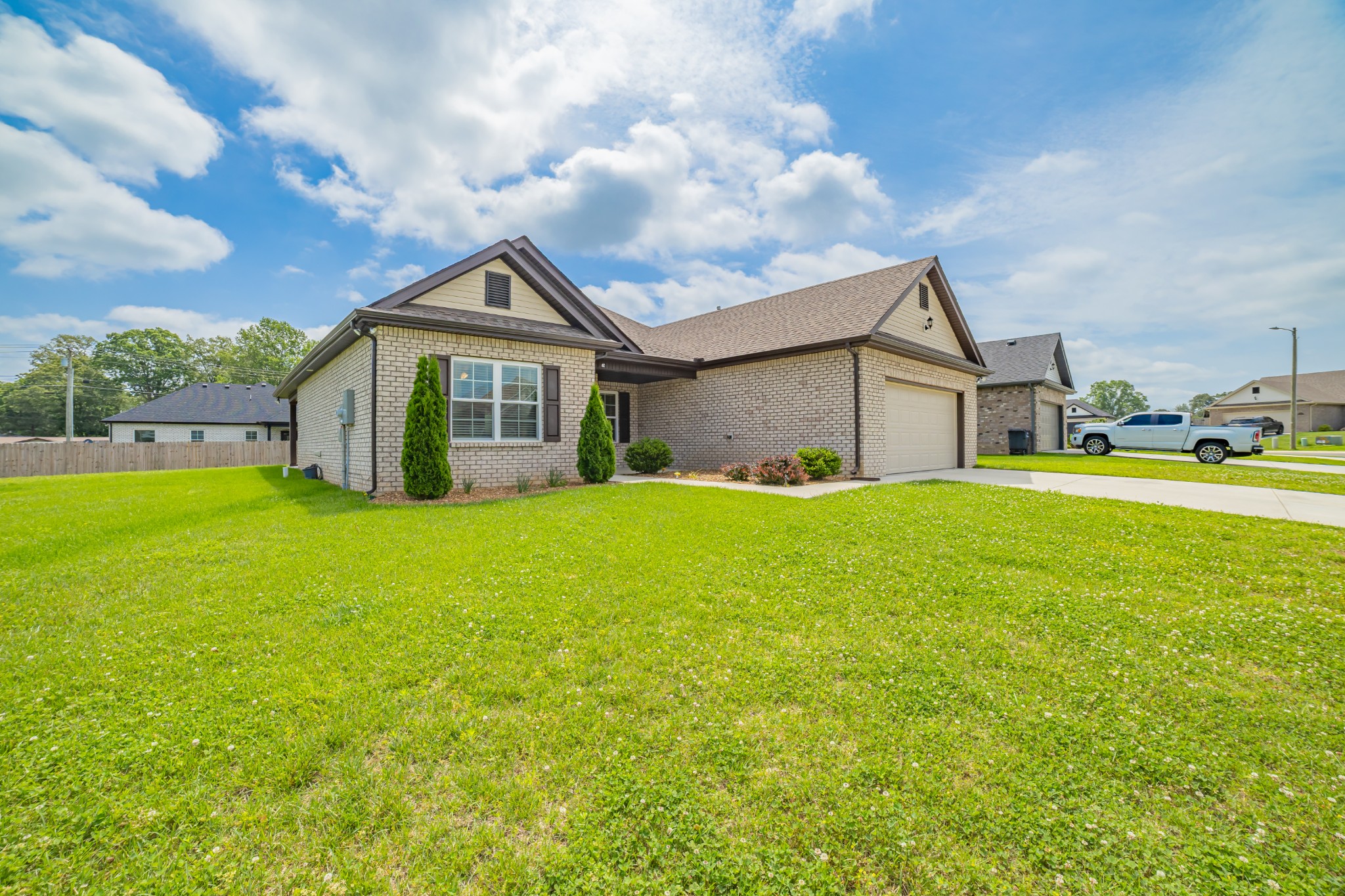 82 Pinnacle Point Ln