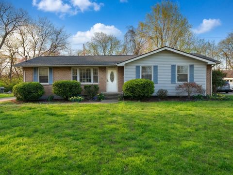 239 Southburn Dr Hendersonville TN 37075