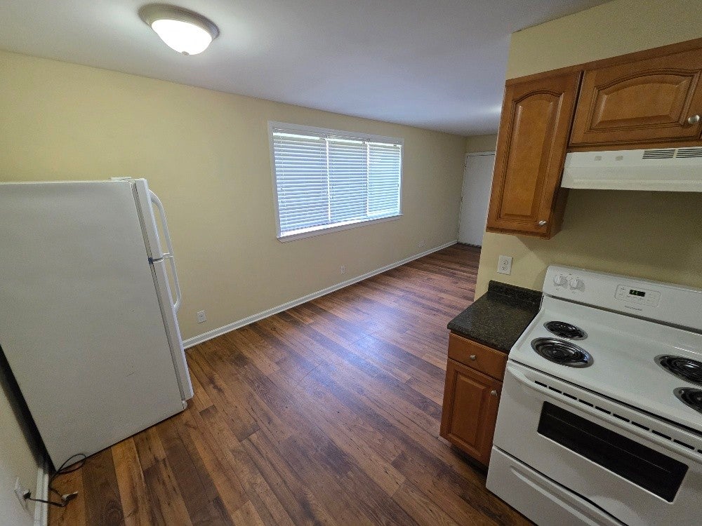 1-bed home for rent in Madison, TN 37115, 800 Anderson Lane A3 800 Anderson Lane A3, Madison TN 37115 1-bed home, photo 4 of 13