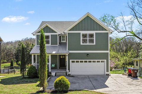 326 Twin Cove Dr Lebanon TN 37087