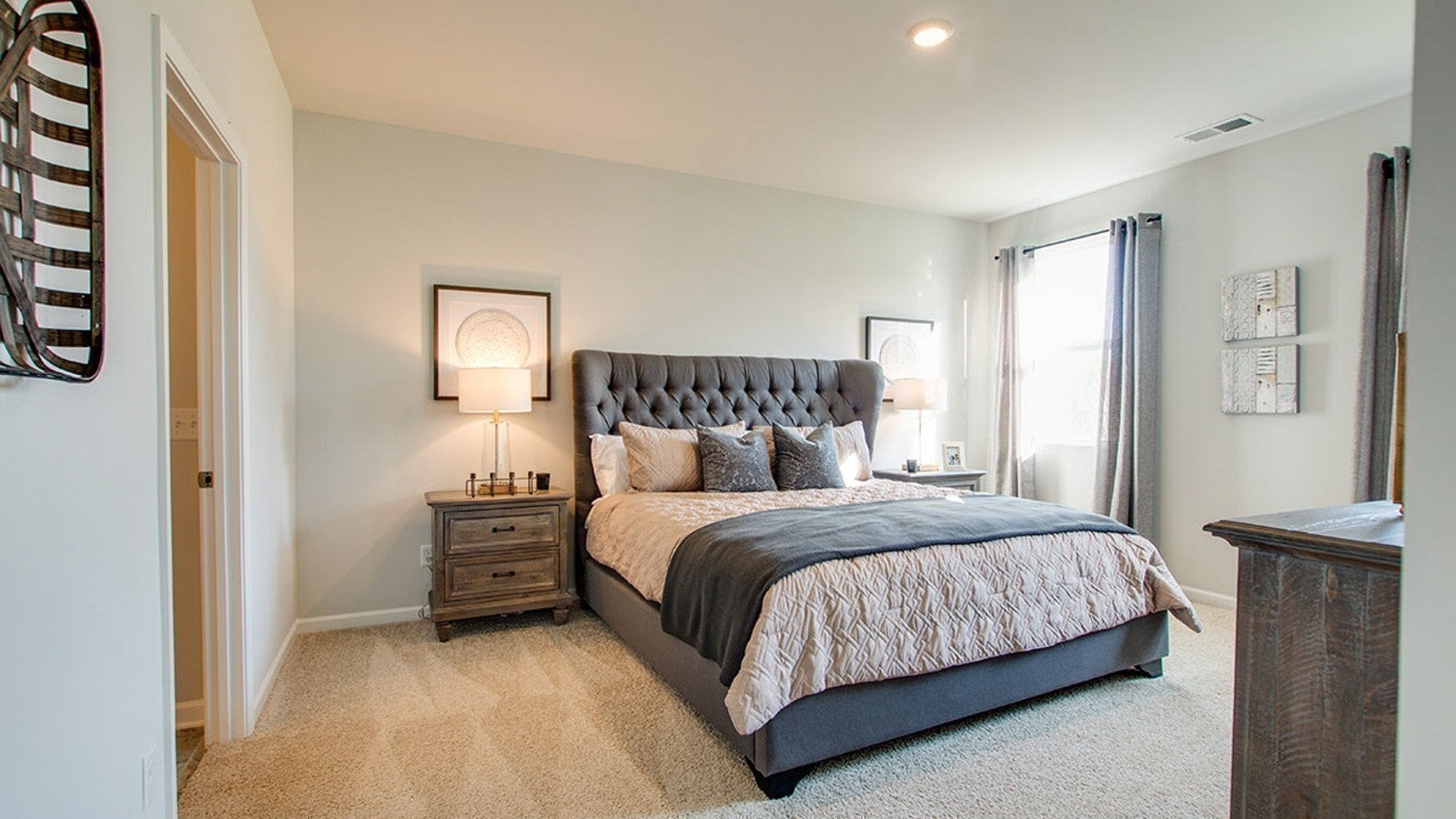 4072 Amelia Lane