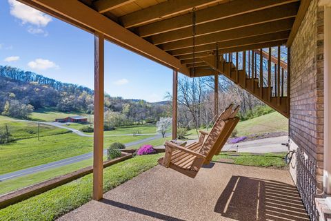 5005 Campbellsville Pike Culleoka TN 38451