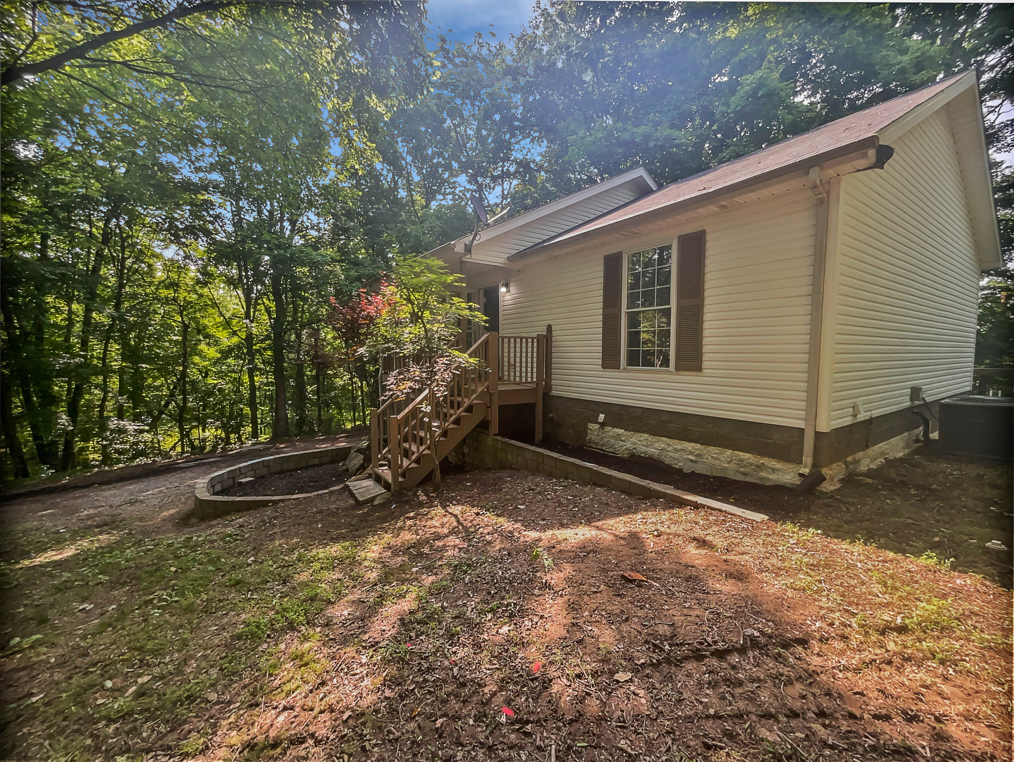 108 Nancy Ave