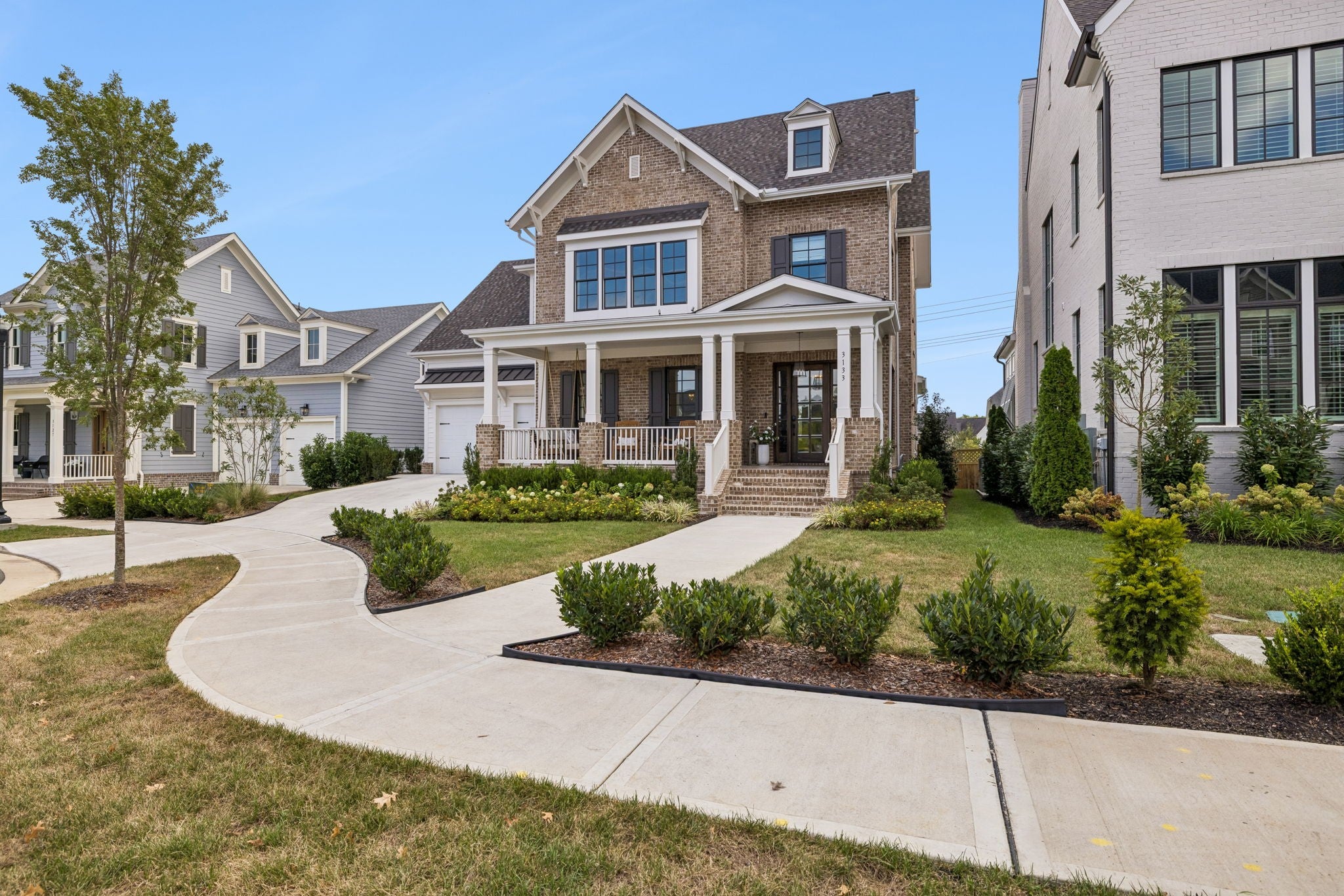 3133 Long Branch Cir
