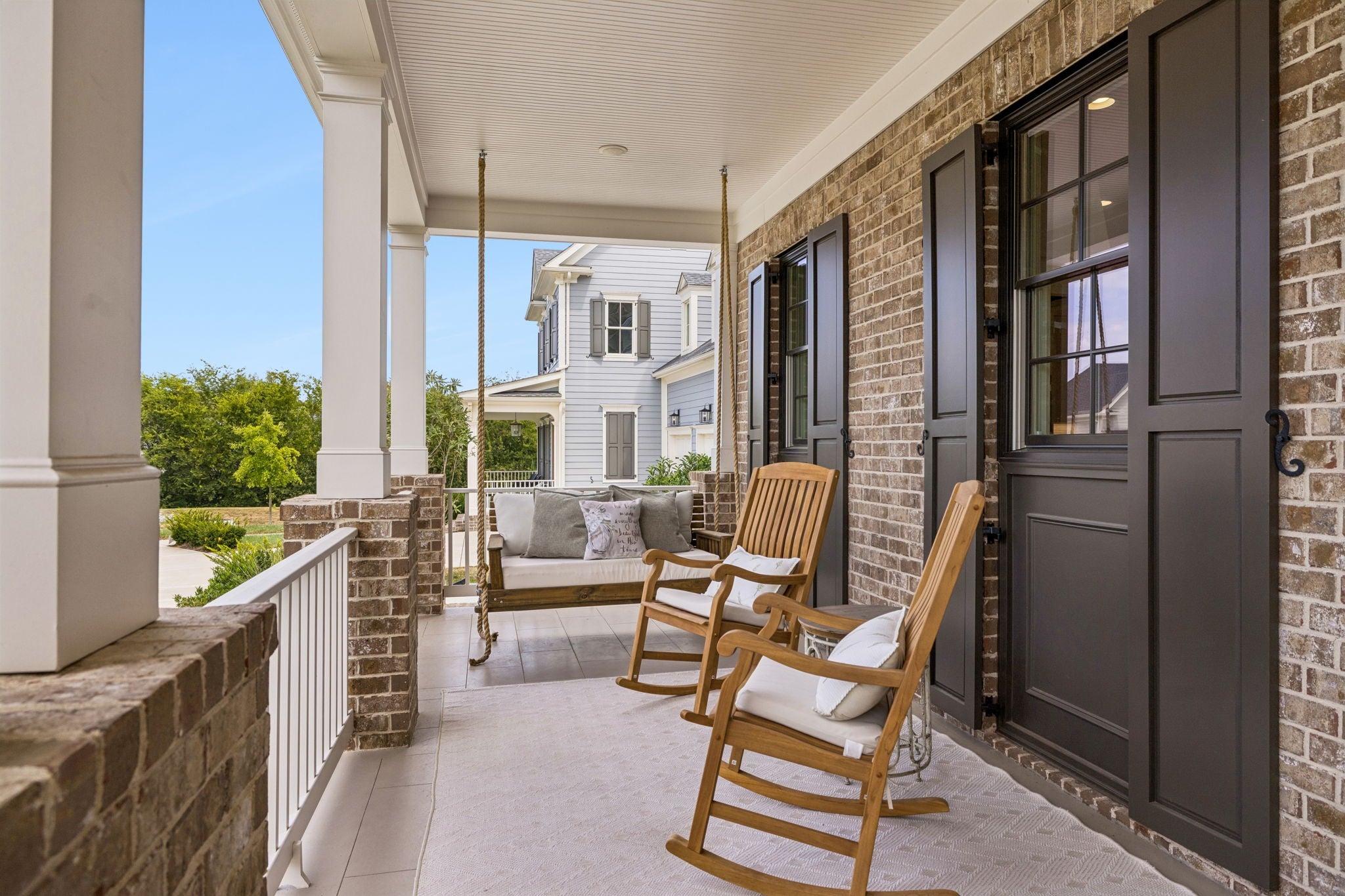 3133 Long Branch Cir