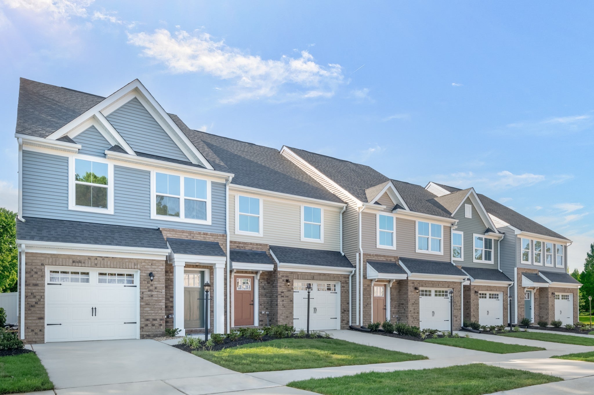 203 Brightsmith Lane 38E