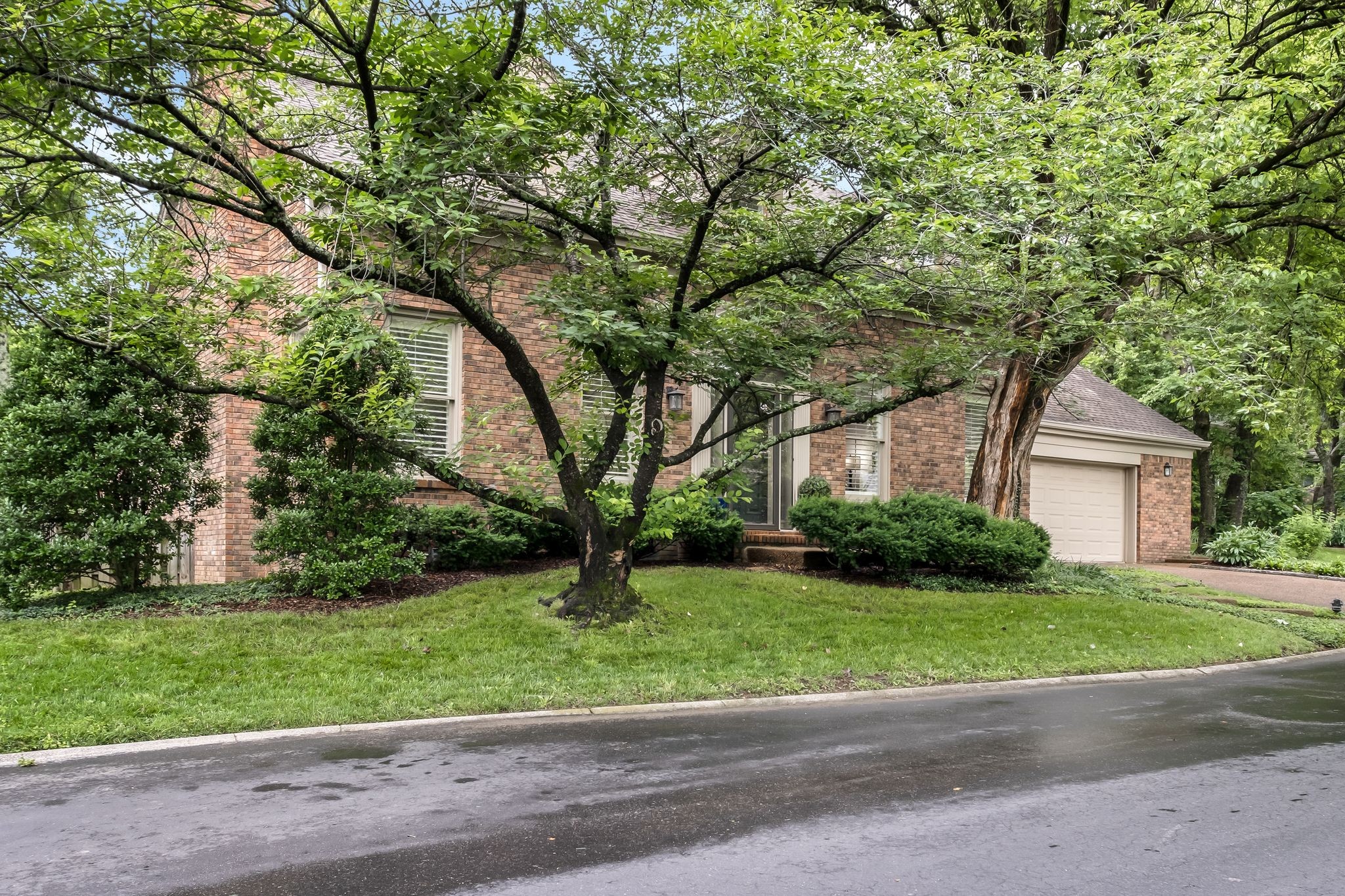 4106 Dorman Dr