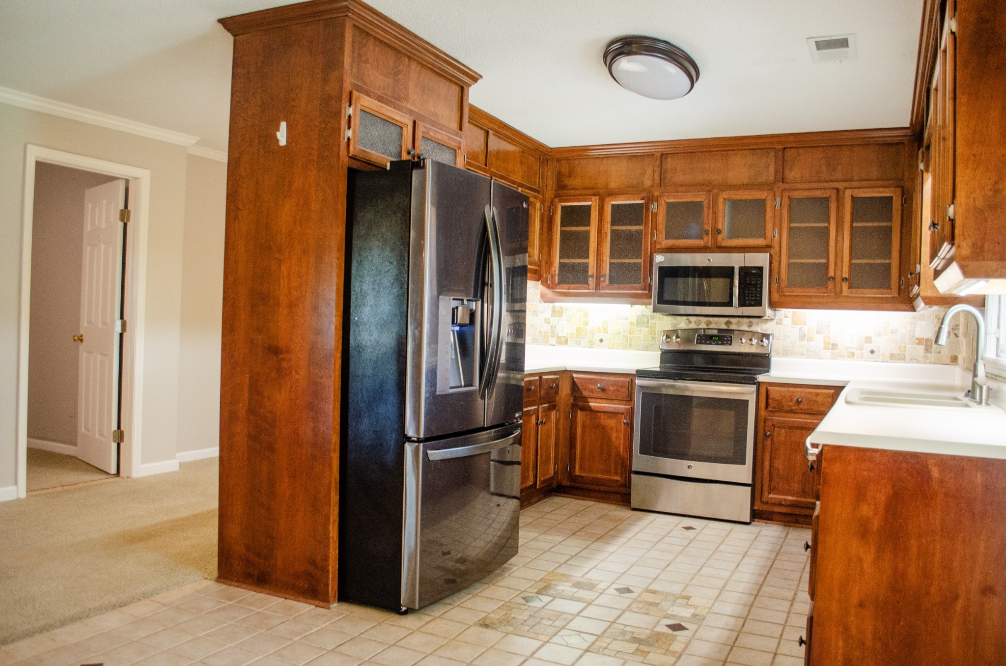 215 Oakview Cir