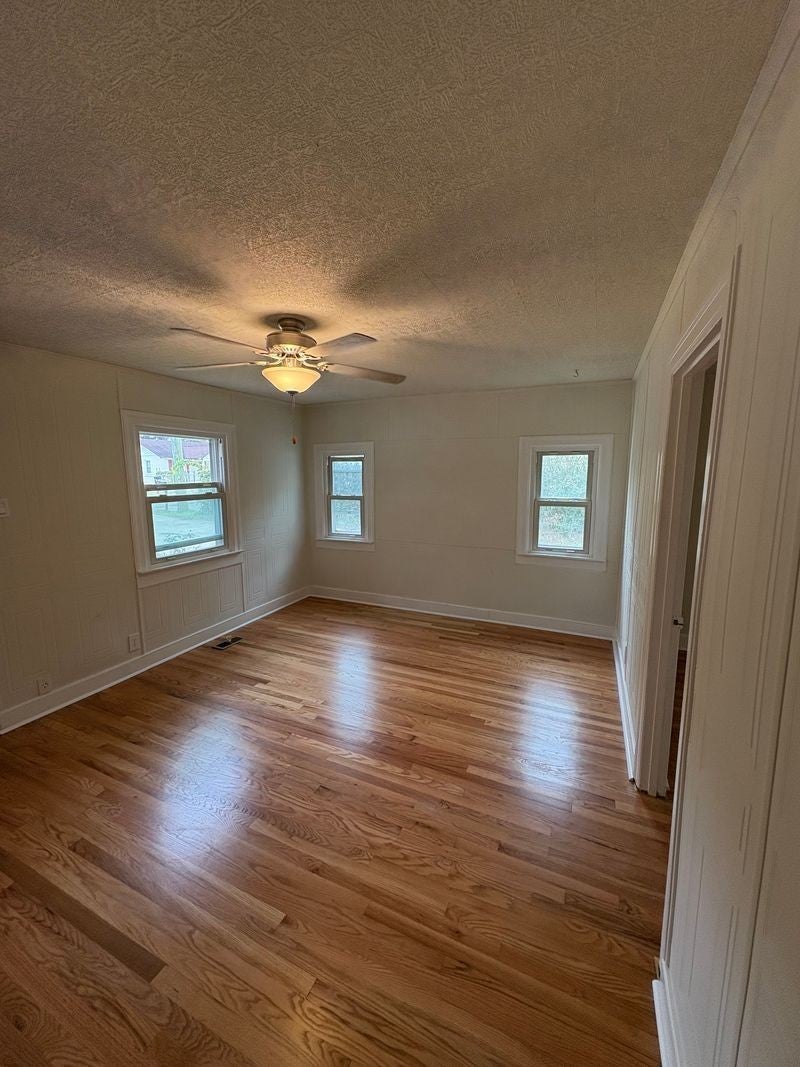 3-bed condo for sale in Nashville, TN 37210, 76 Elberta St 76 Elberta St, Nashville TN 37210 3-bed condo, photo 3 of 18