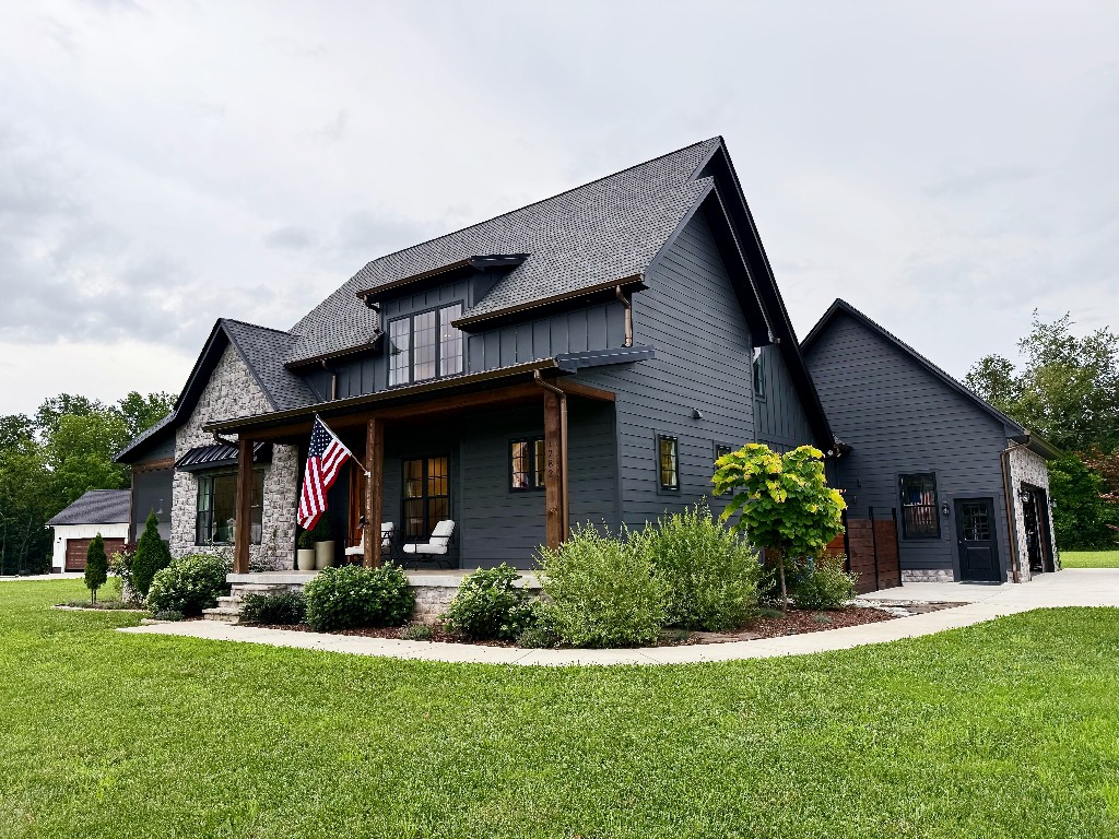 1782 Honey Ln