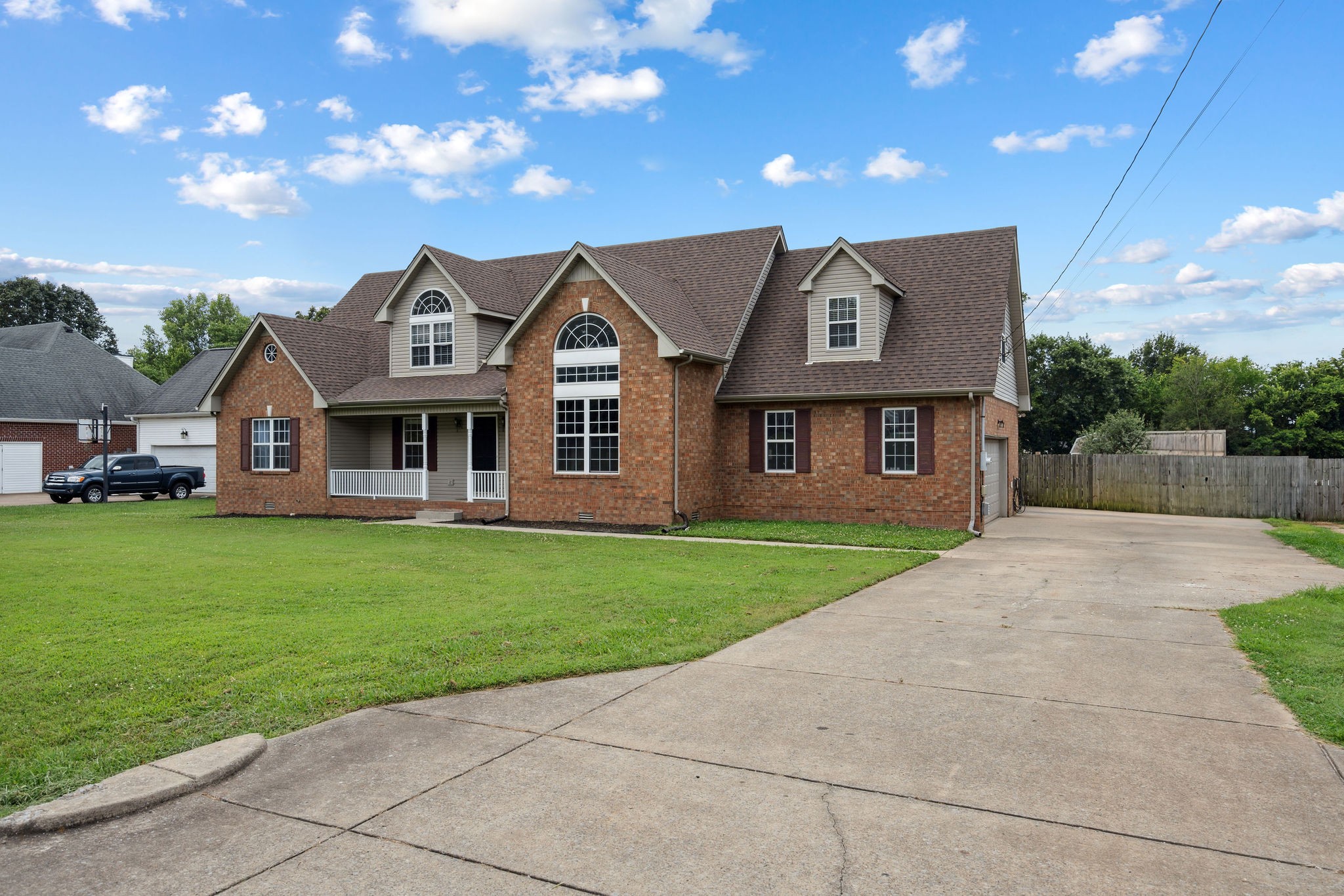108 Smotherman Ct
