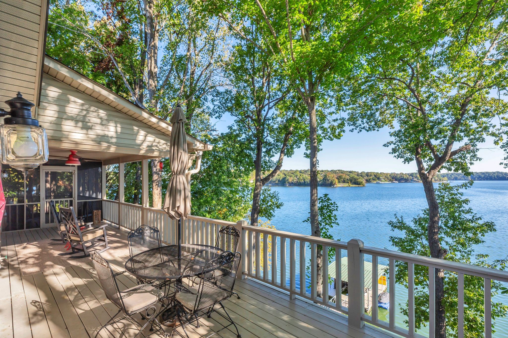740 Bluff Dr