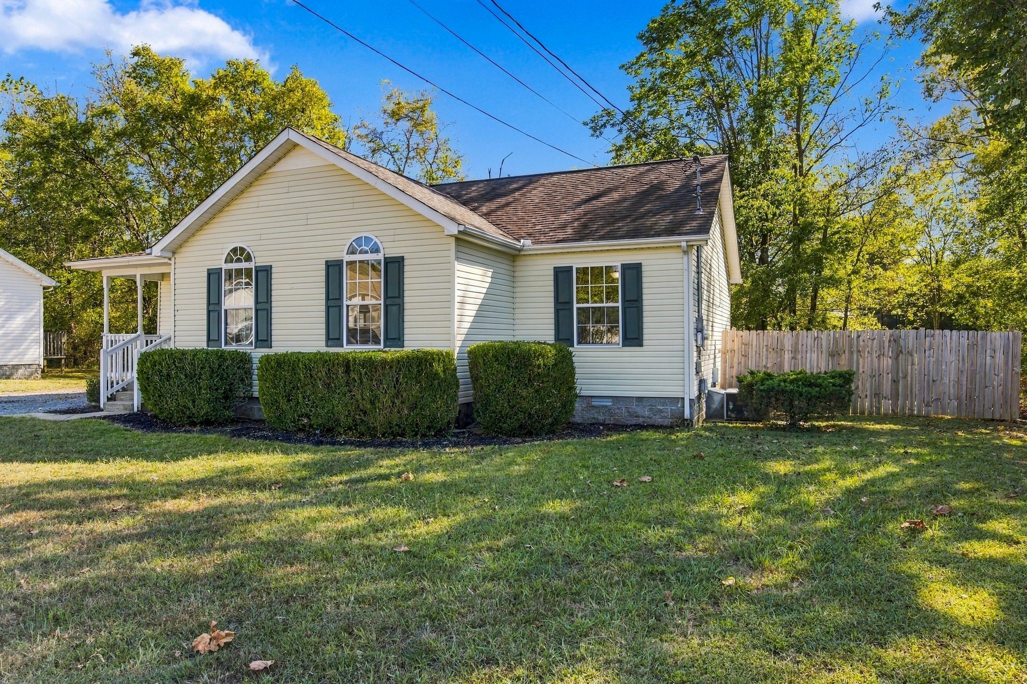 111 Daytona Ln