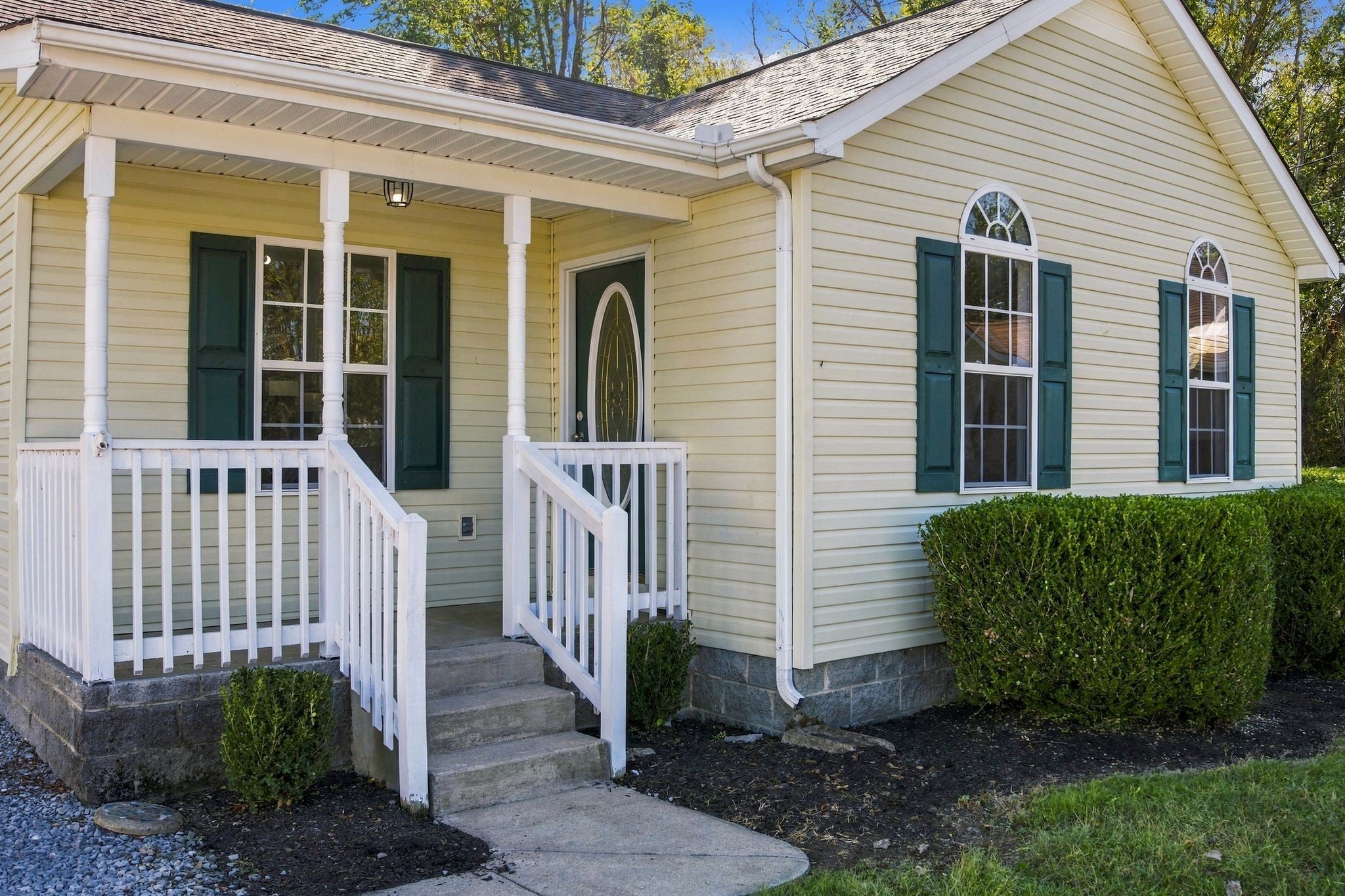 111 Daytona Ln
