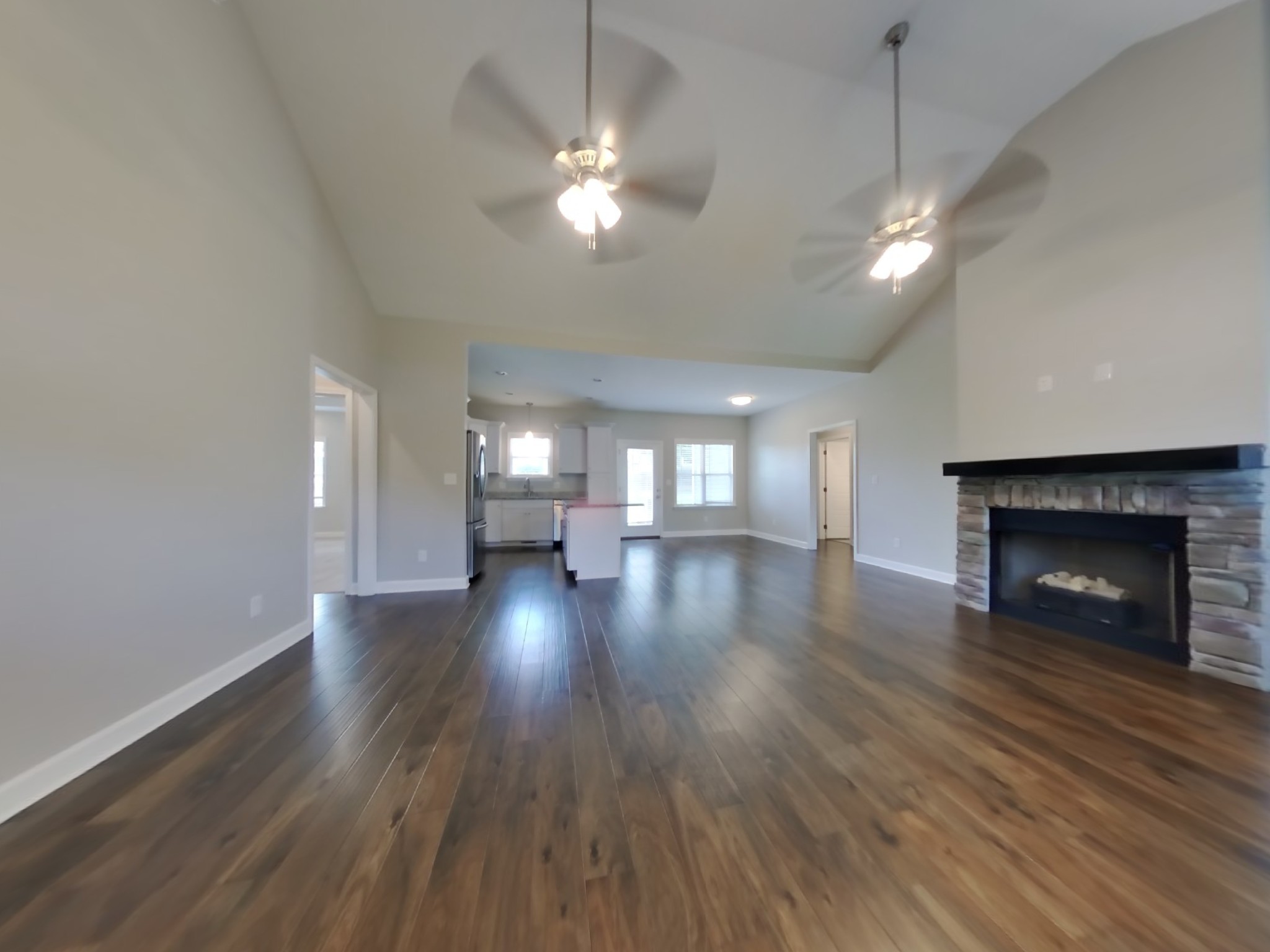 512 Poplar Bnd