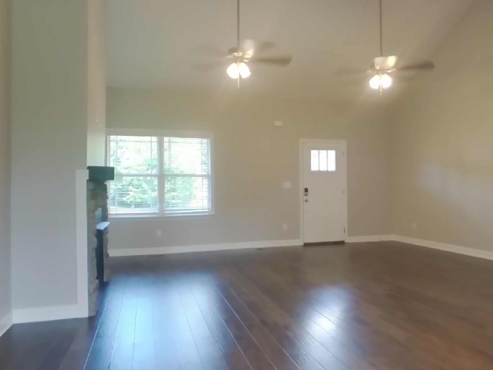 512 Poplar Bnd