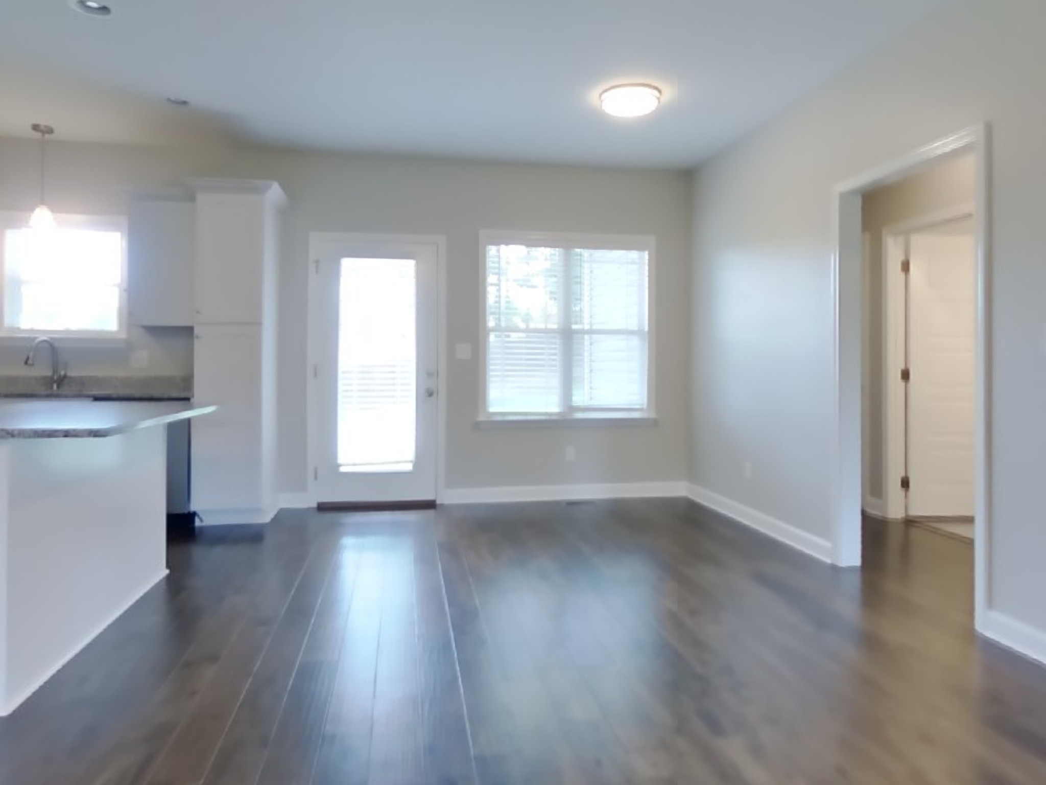 512 Poplar Bnd