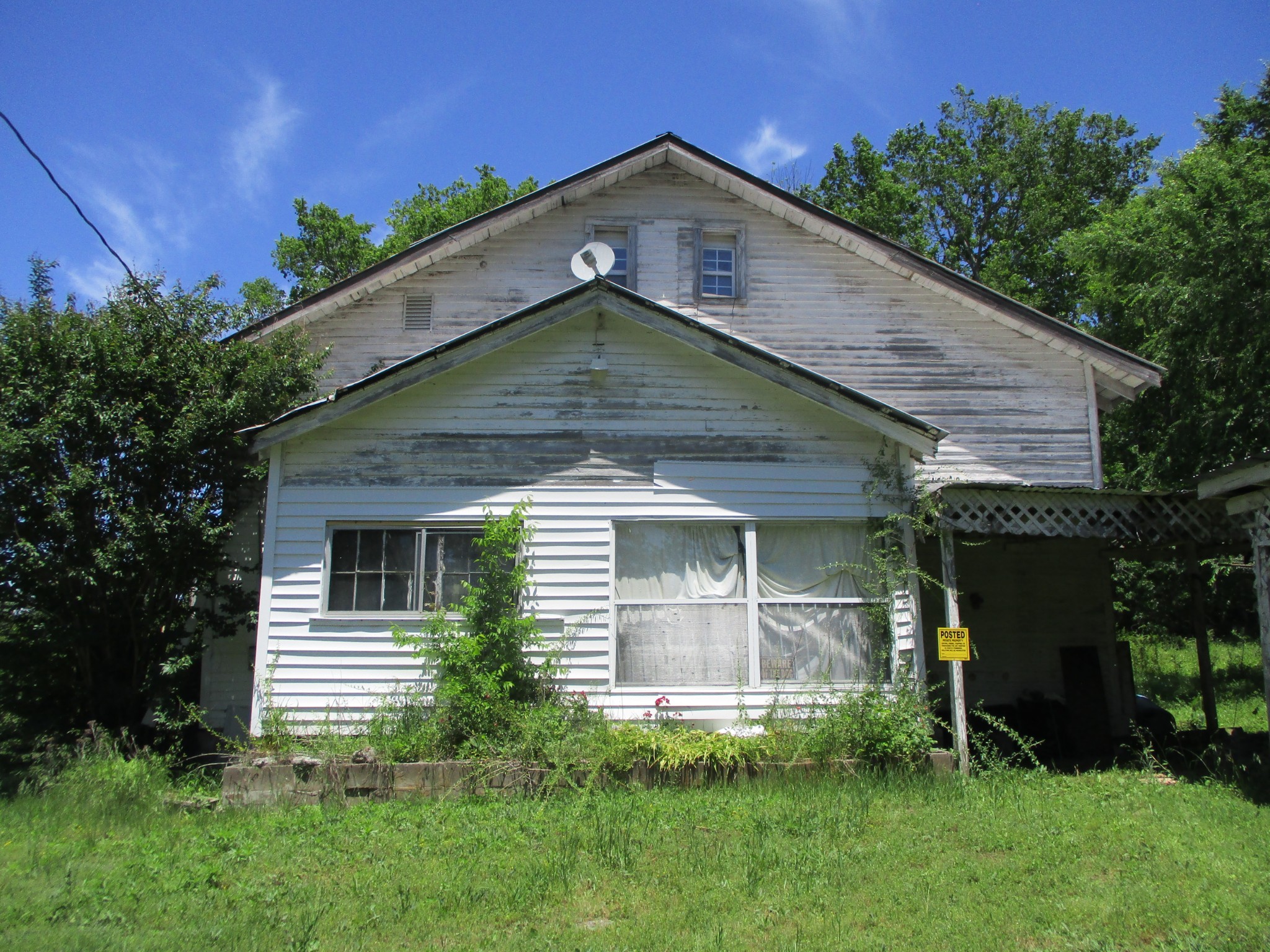 7658 Linwood Rd