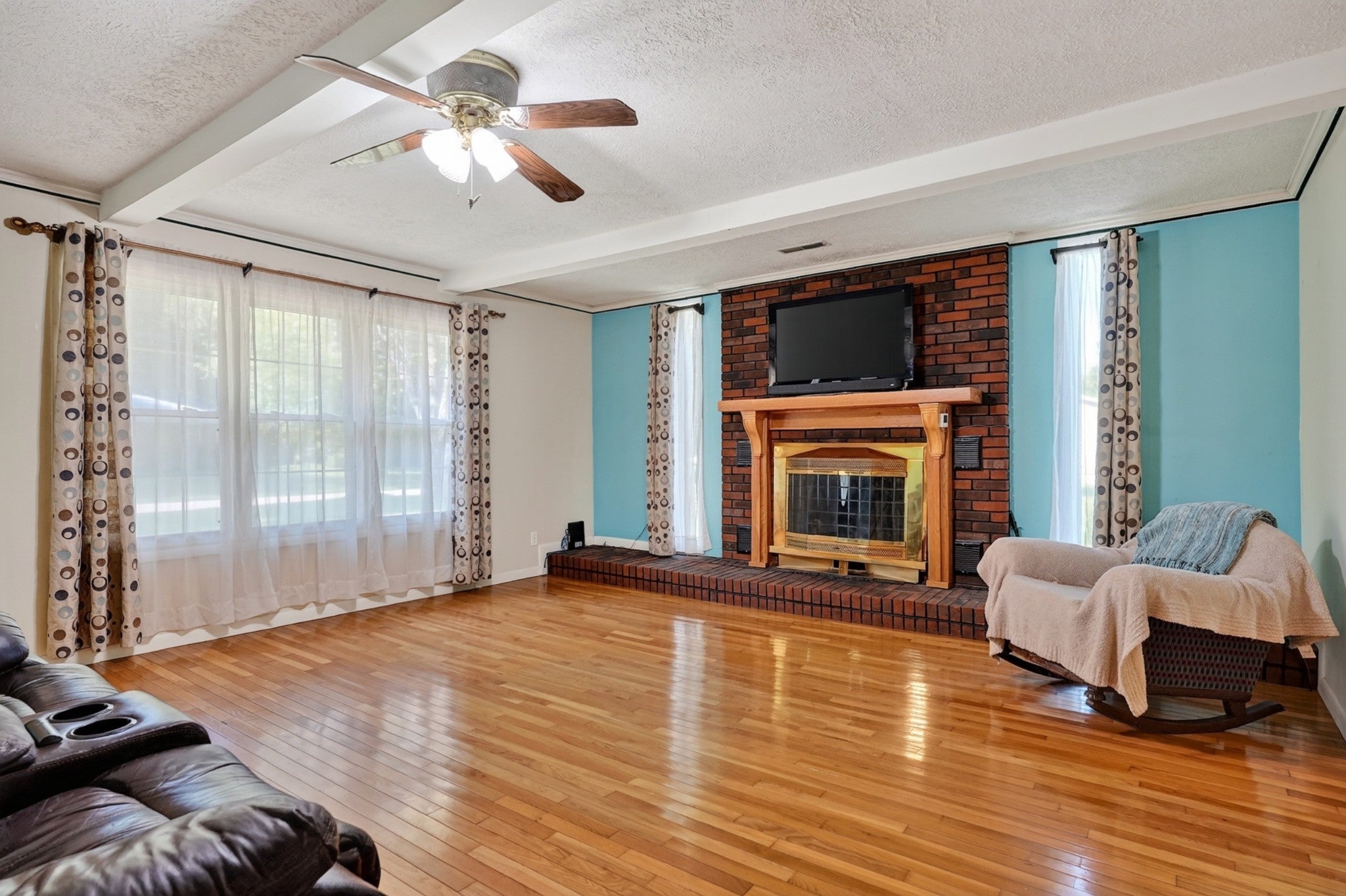 143 Fisk Rd