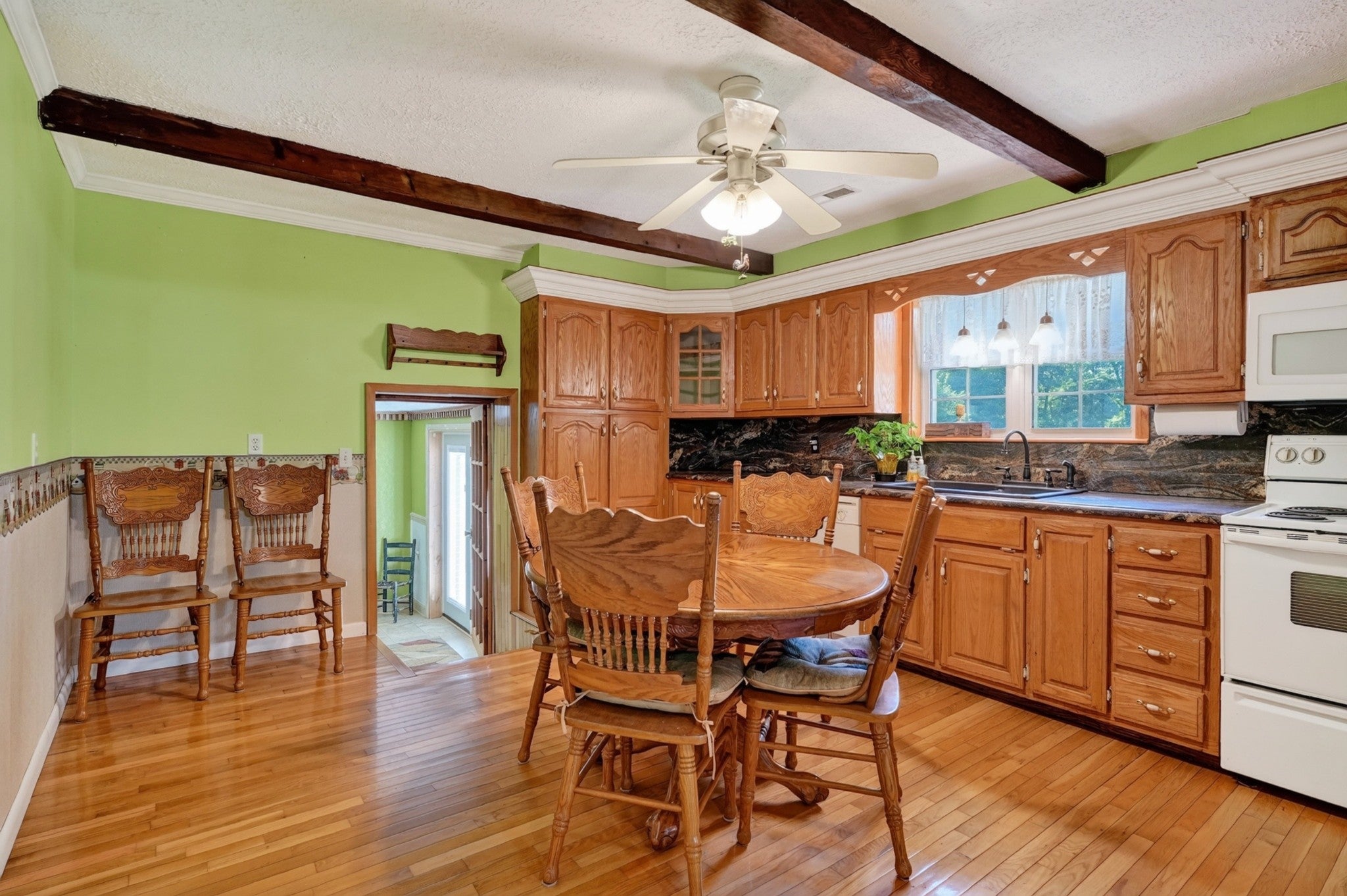 143 Fisk Rd