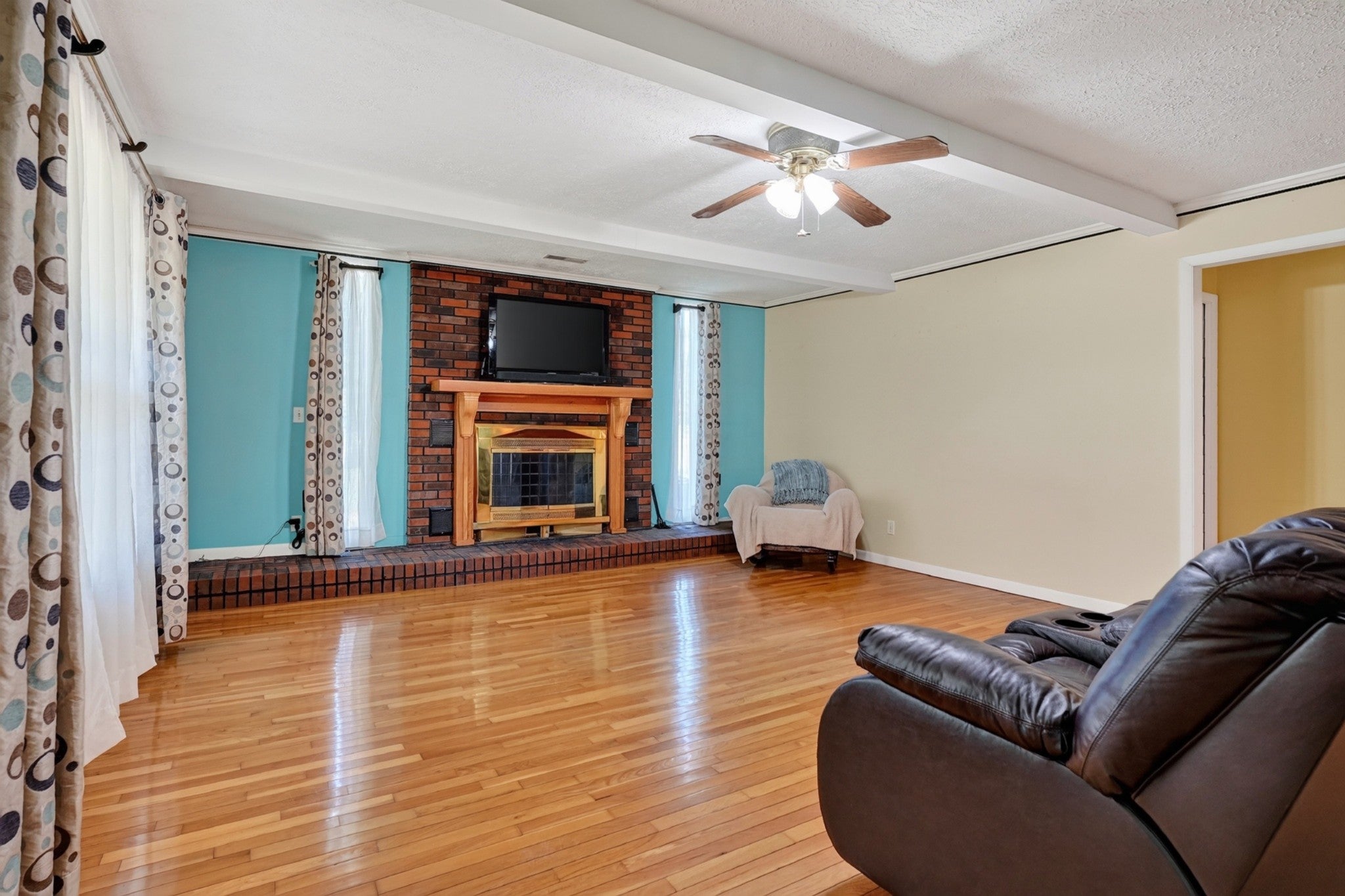 143 Fisk Rd