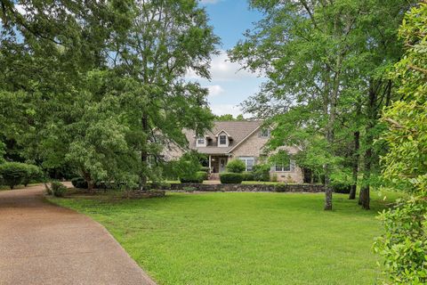 718 Steeplechase Dr Lebanon TN 37090