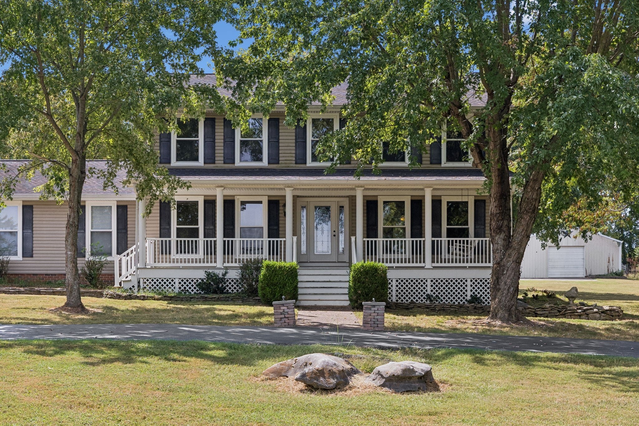554 Douglas Bend Rd