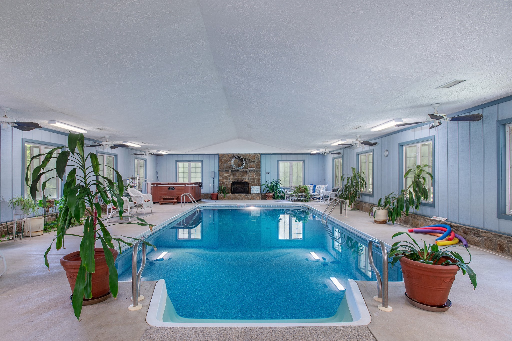 9786 Hartsville Pike