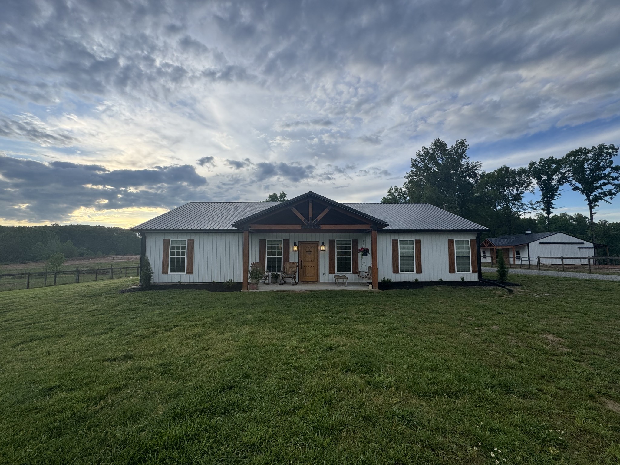 5414 Highway 49 W